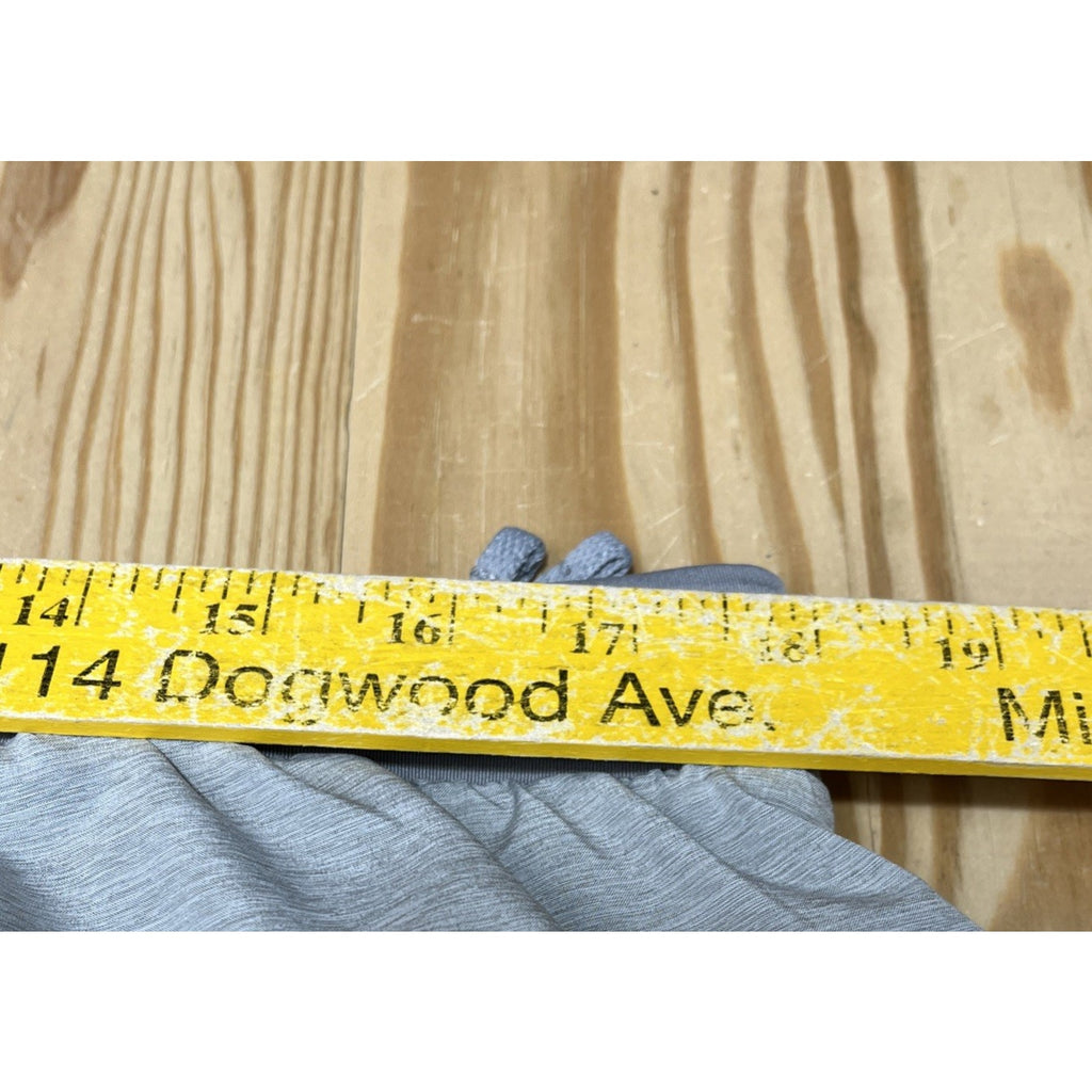 Under Armour women Running short Fly By 2.0 Wolf Gray Super-breathable size xl