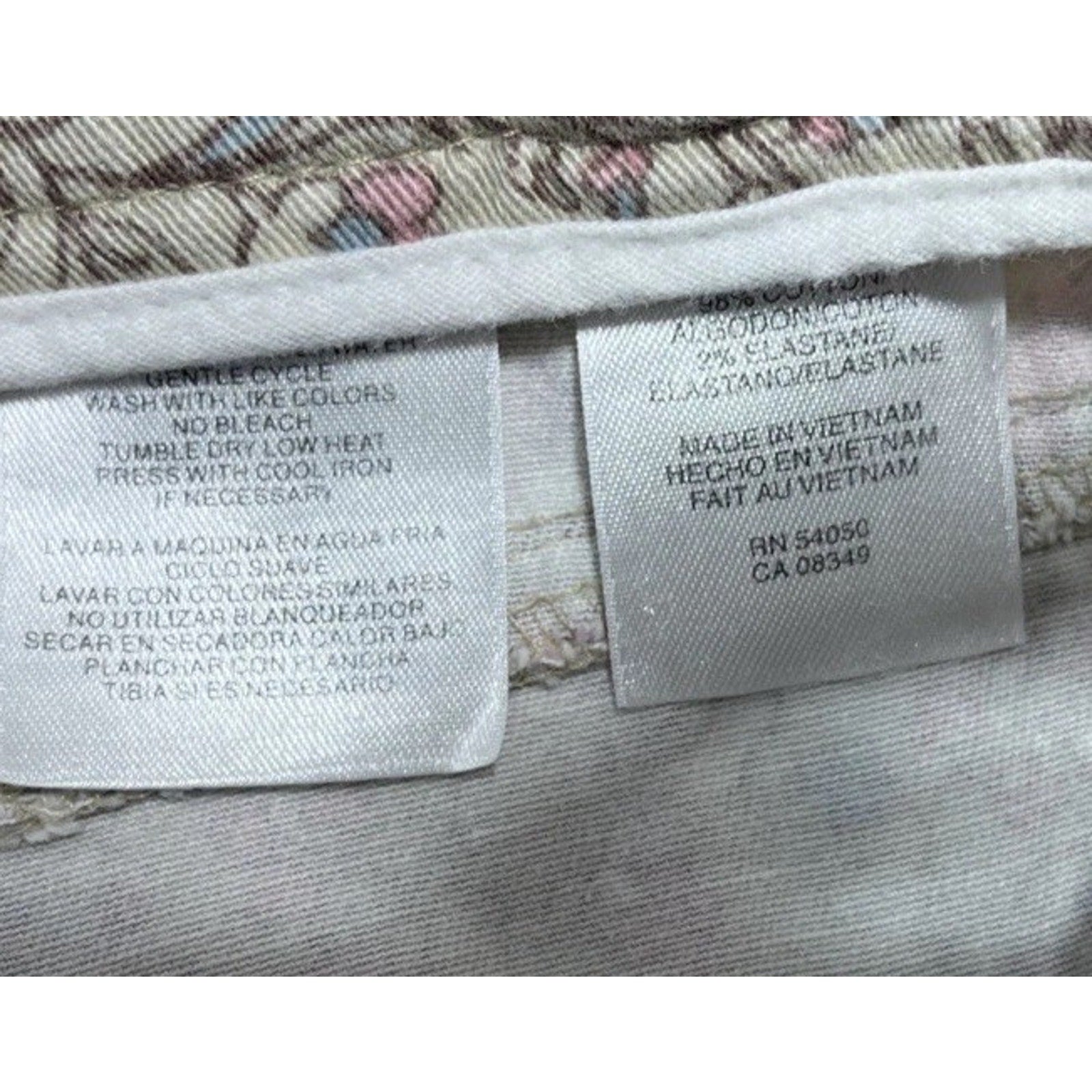 Jones New York skirt Paisley Floral Print Khaki Size 6