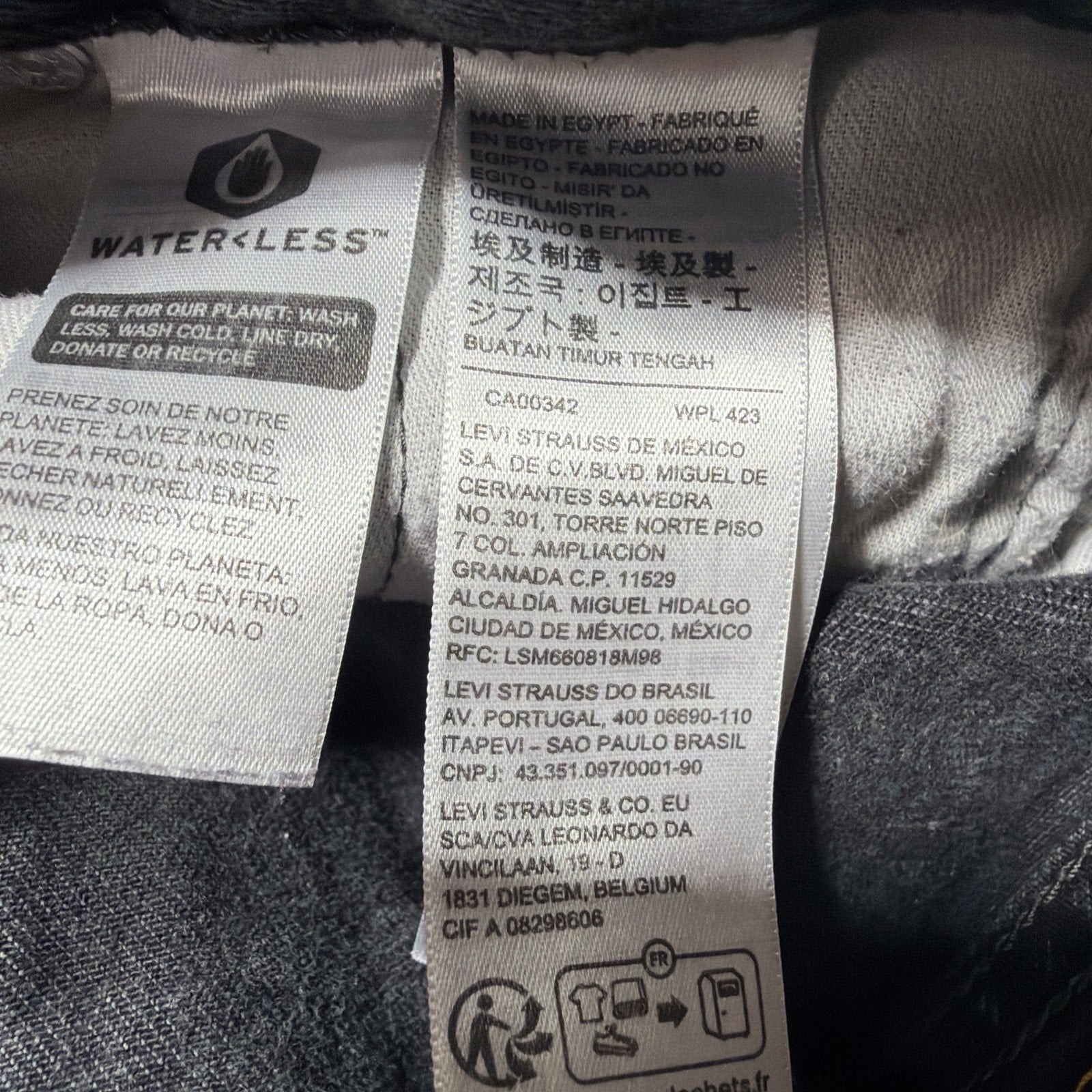 Levi's 550 Jeans Men 32x32 Black Relaxed Fit Denim Cotton Actual 31x30