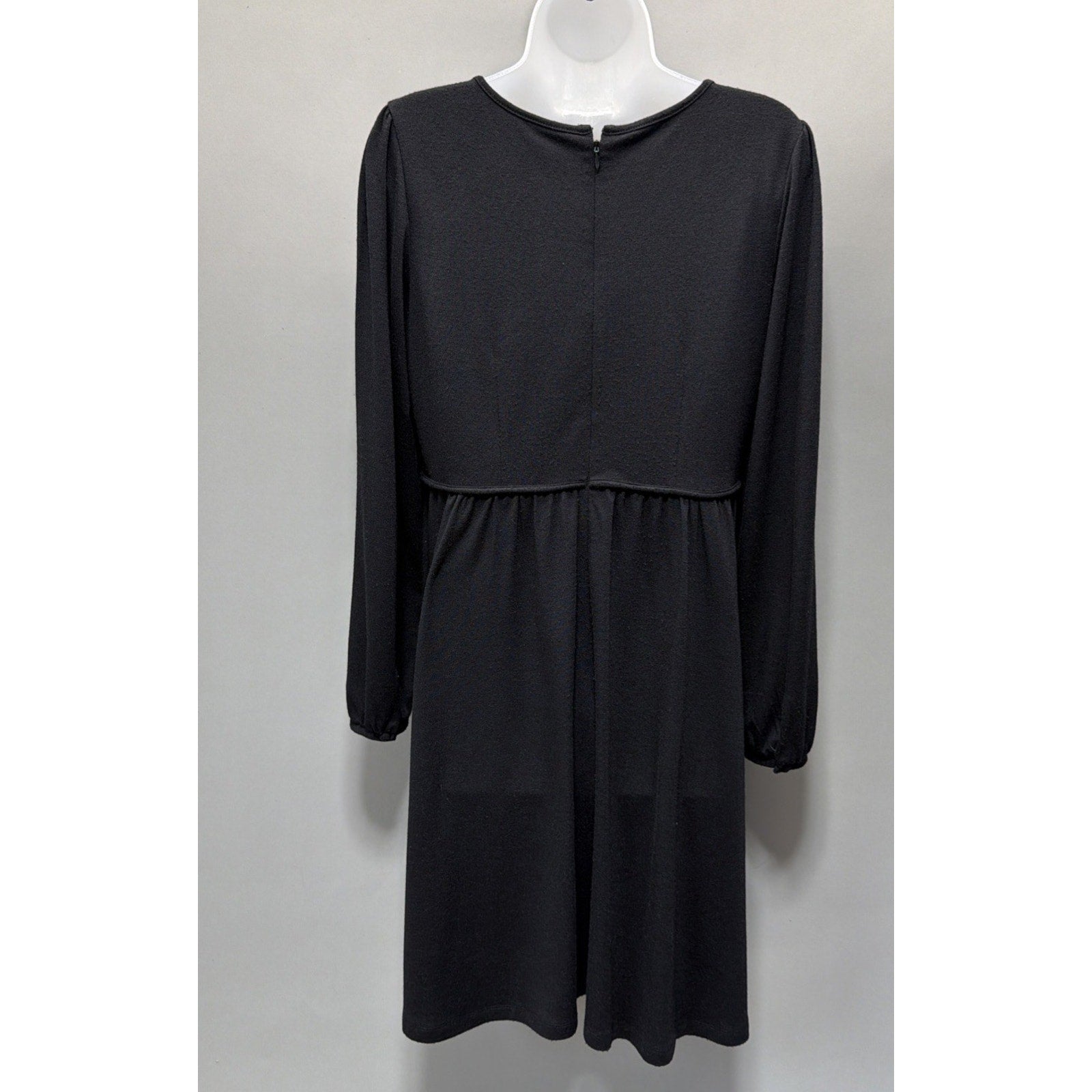 Ann Taylor LOFT Black Knit Long Sleeve Dress Size 6