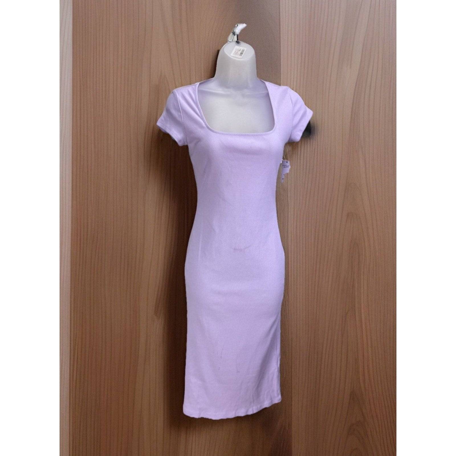 Ladies Apt. 9 Purple Ribbed Slim Fitting Dress Open Back Size Small
