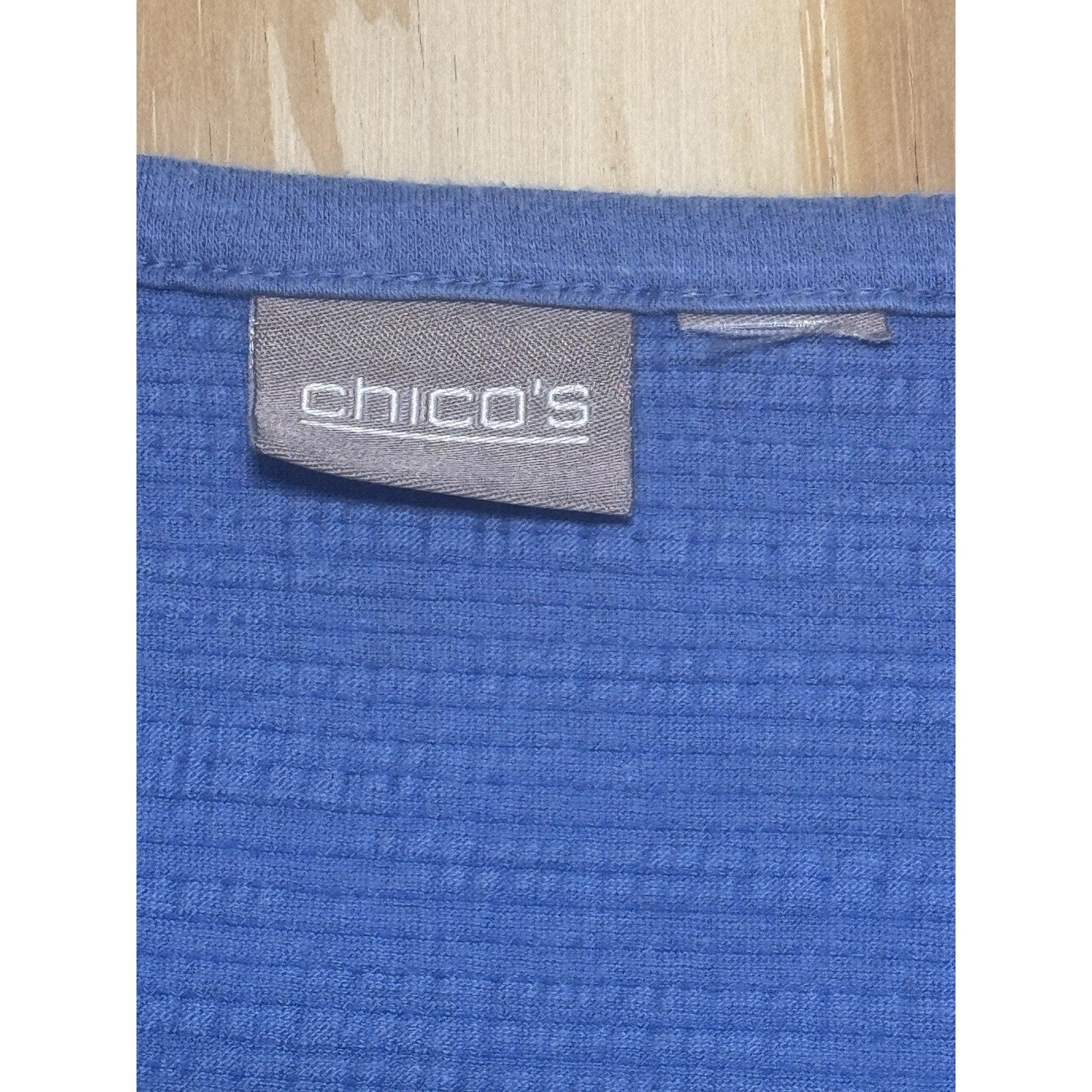 Chico's Blue Short Sleeve Pullover Knit Front Tied Women’s 2 (no tag) Measures L