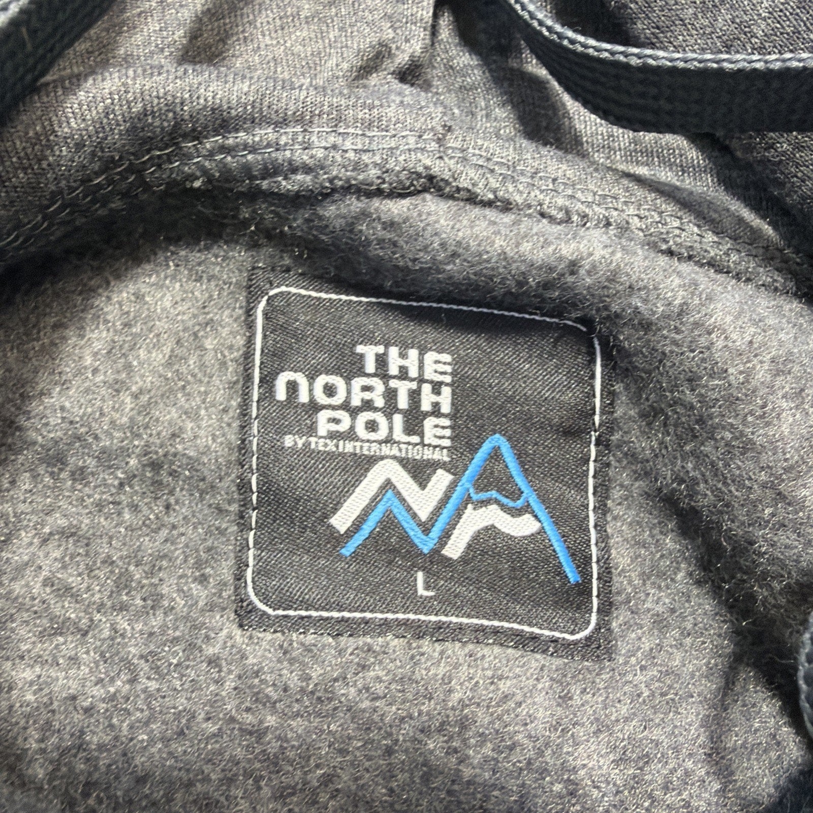 The North Pole Mens Super Soft Pullover Gray Fleece Hoodie Size L NWT
