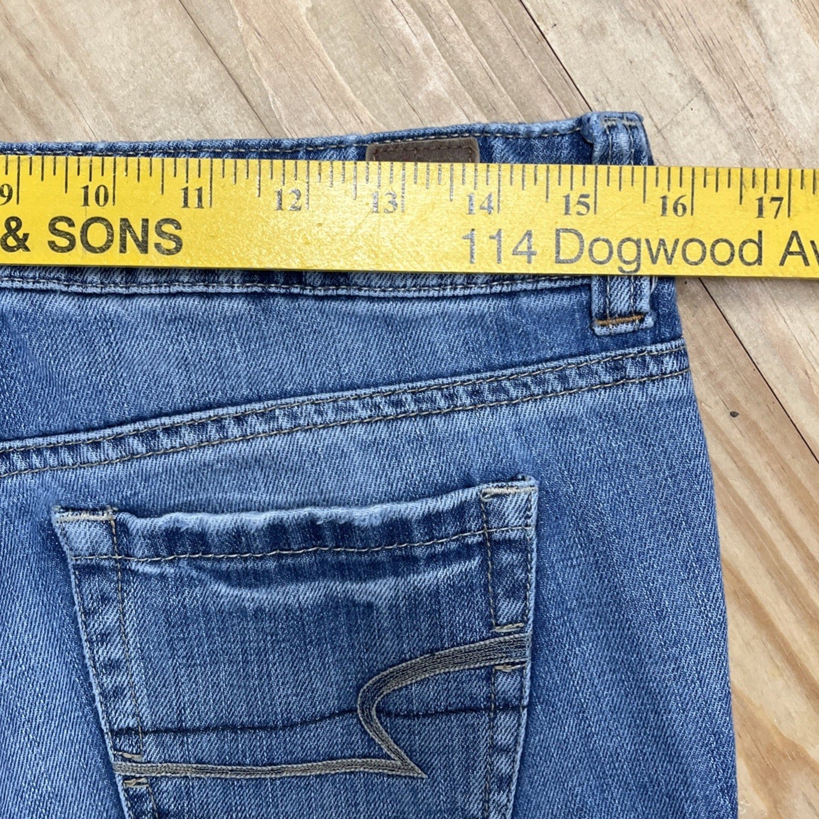 American Eagle Favorite Boyfriend Womens 4S Blue Jeans Bootcut Low Rise
