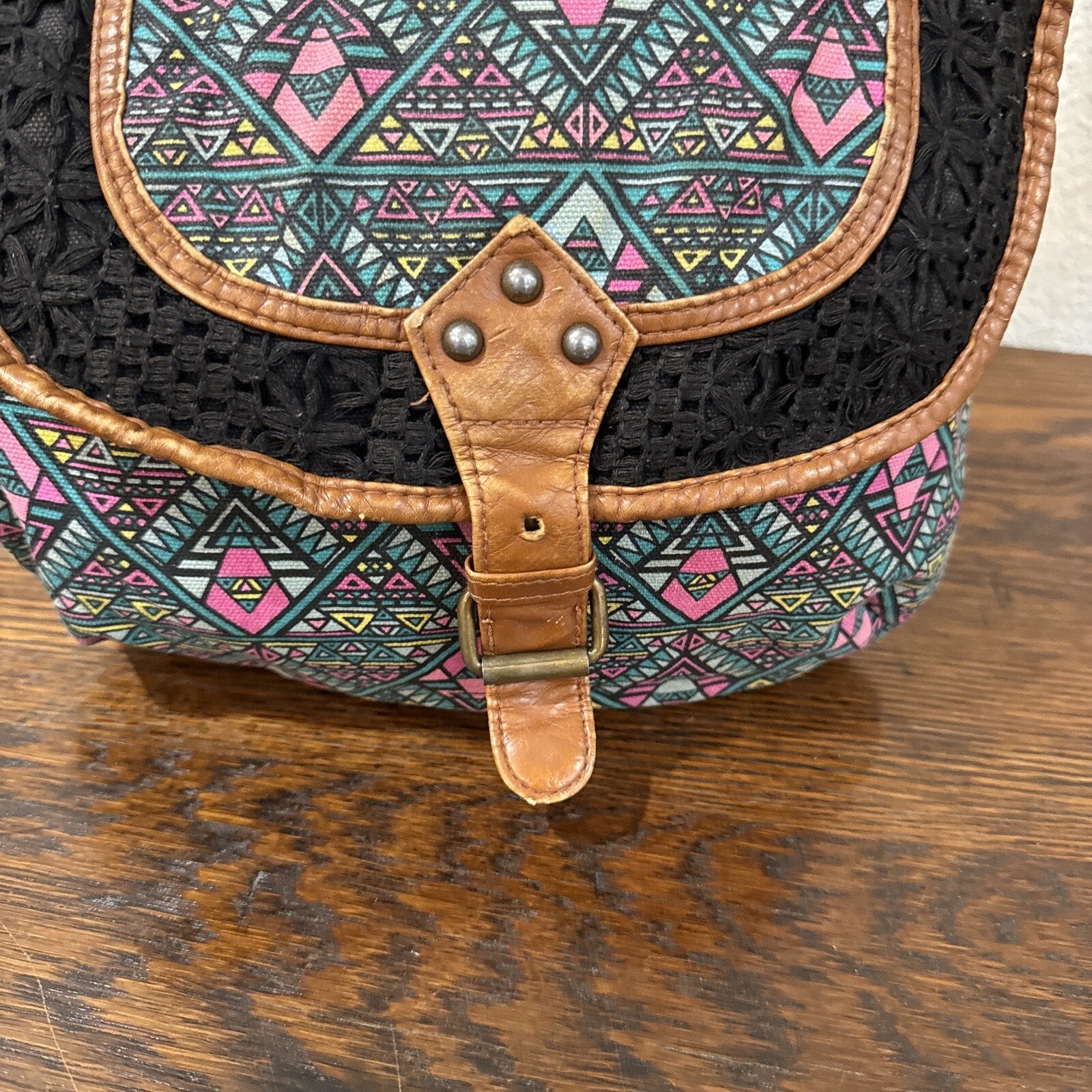 Lulu Women's Purse Handbag Tote RN#93858 Blue pink Brown And Black. Well Loved
