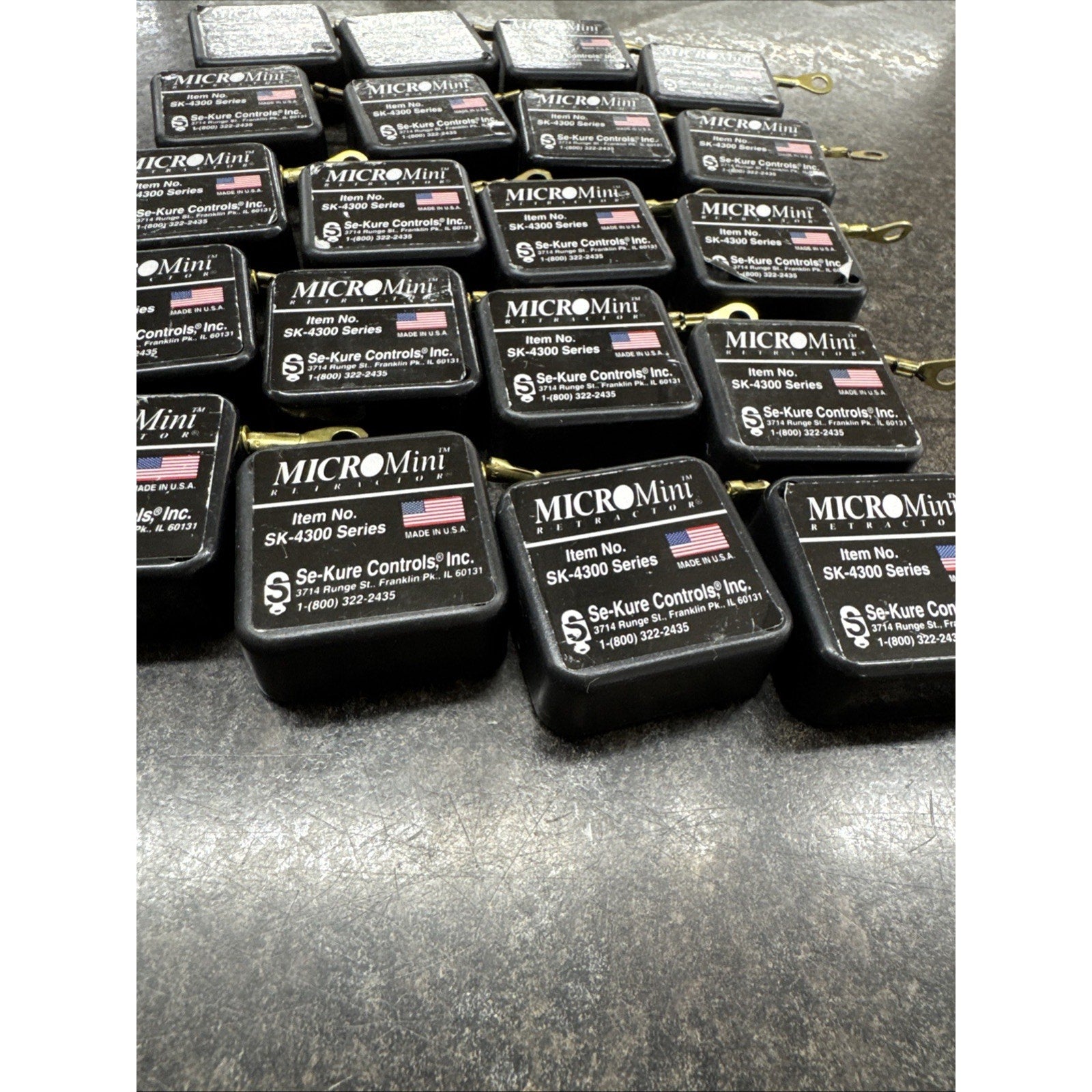 Micro Mini Retractor 4' Cable Theft Prevention Merchandise Display. NEW Pk Of 20