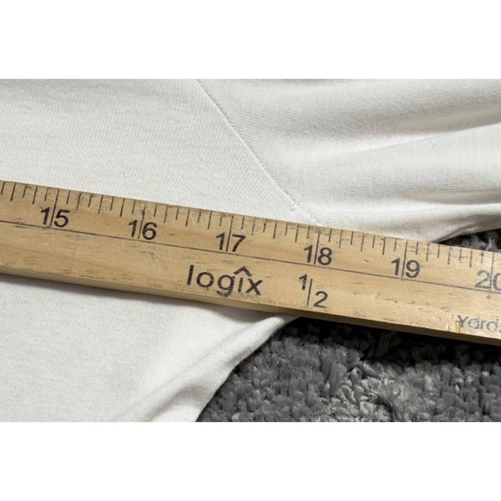 Harley-Davidson Shirt Womens Large Long Sleeve V Neck Bar And Shield 2014 Biker