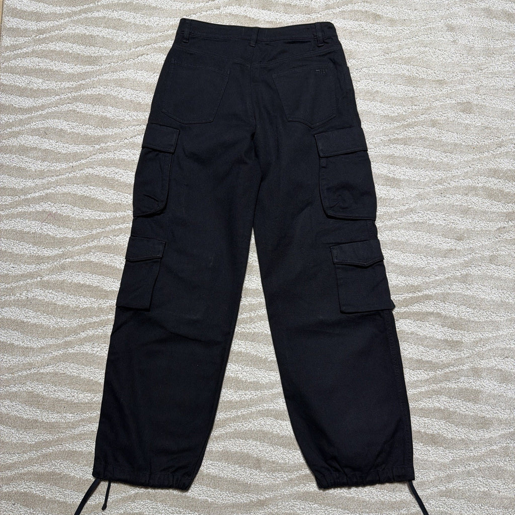 Aritzia TNA Womens Cargo Pants Size 6 Black Drawstring Ankle 30x31 NWOT