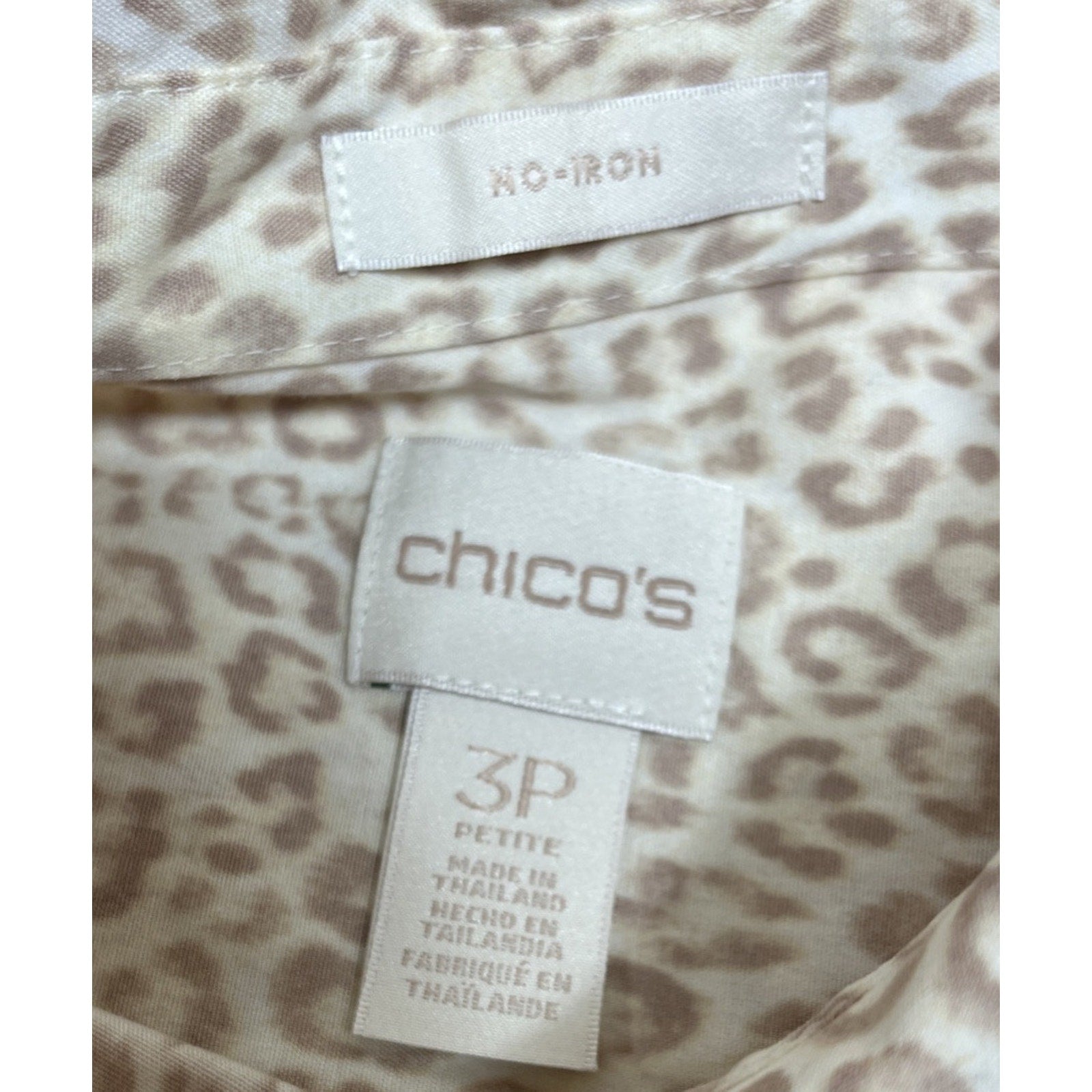 CHICOS Shirt Women's Size 3P Button Up Blouse Top Cheetah Print No Iron