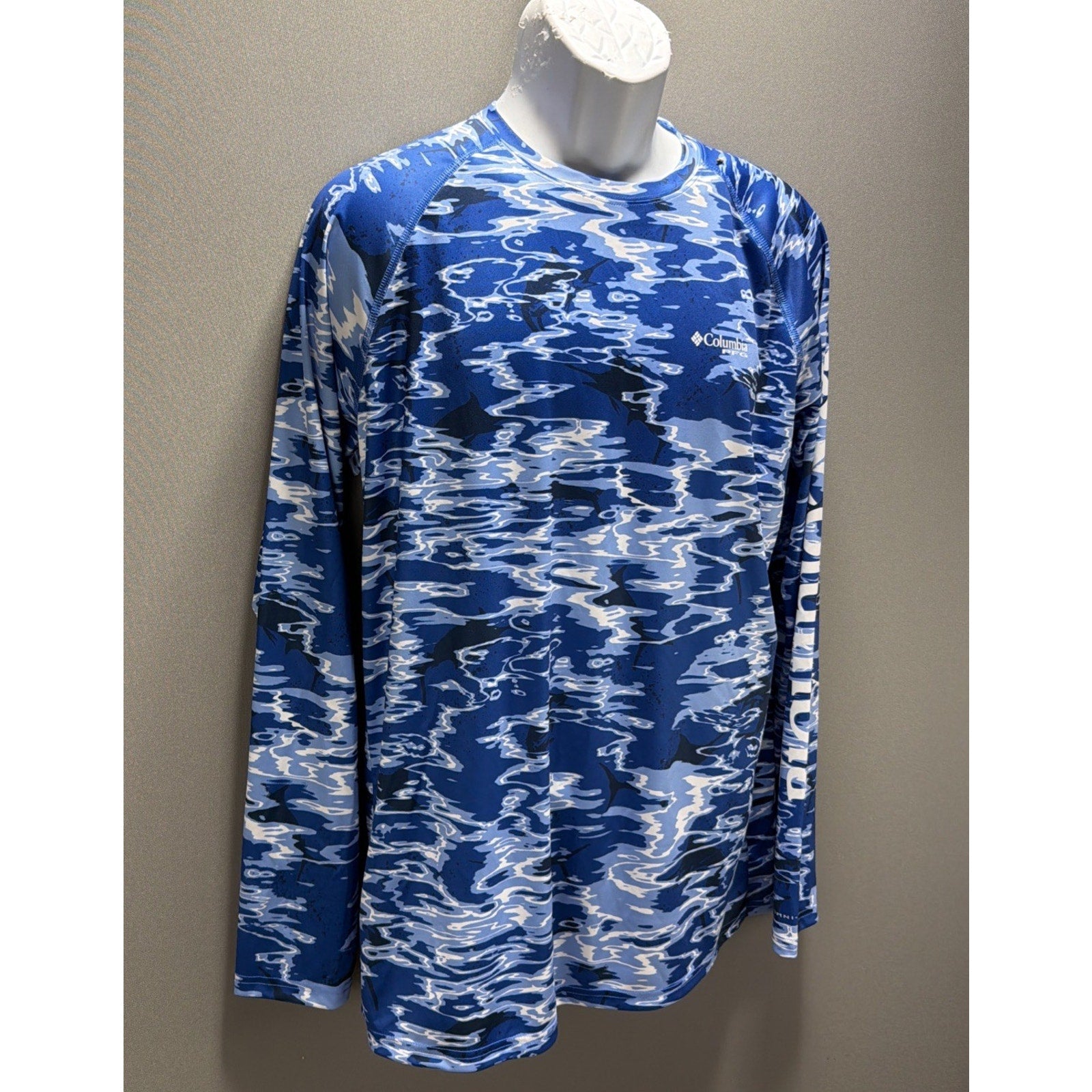 Columbia Men’s M PFG Terminal Tackle Digital Camo Long Sleeve UPF 50 NWOT