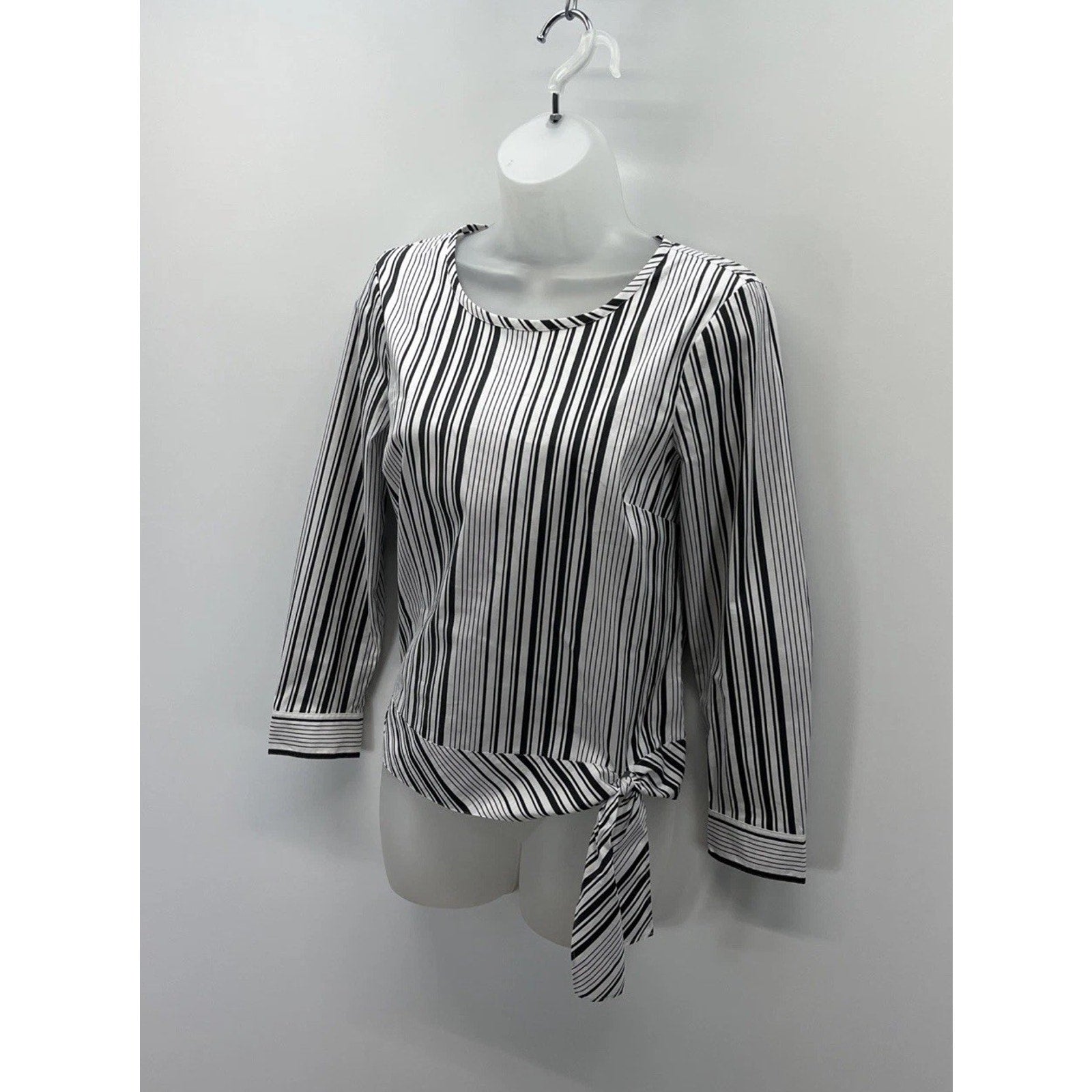 Talbots Tie Side Blouse Petite Size Small White Black Stripe Long Sleeve *