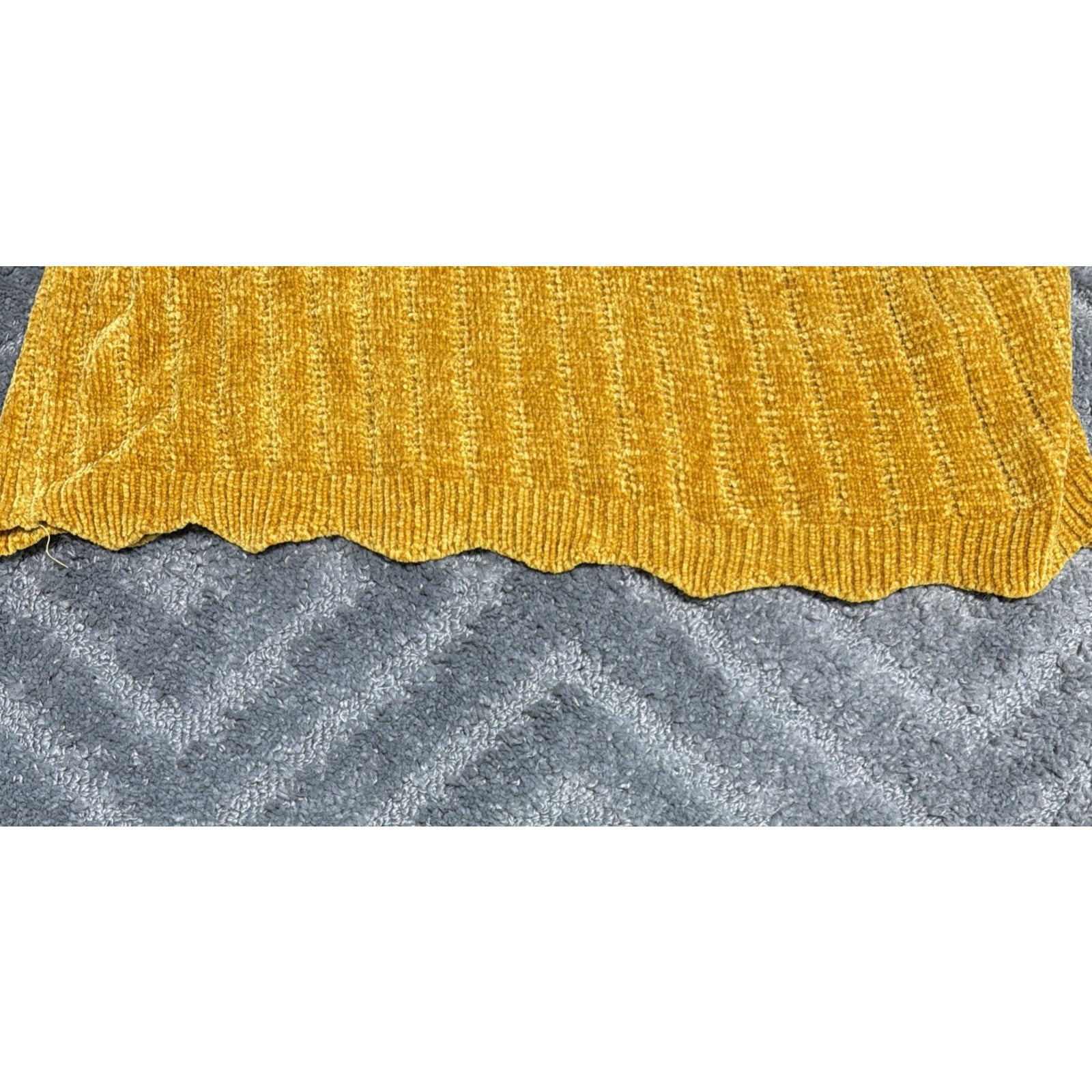 Ava Viv Sweatshirt Adult Yellow Crew Neck Polyester Soft Pullover Women’s X