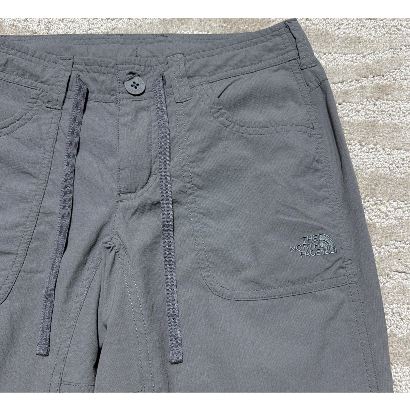 The North Face Pants Womens 28x30 Gray Nylon Roll Up Hiking Stow Pocket Ripstop