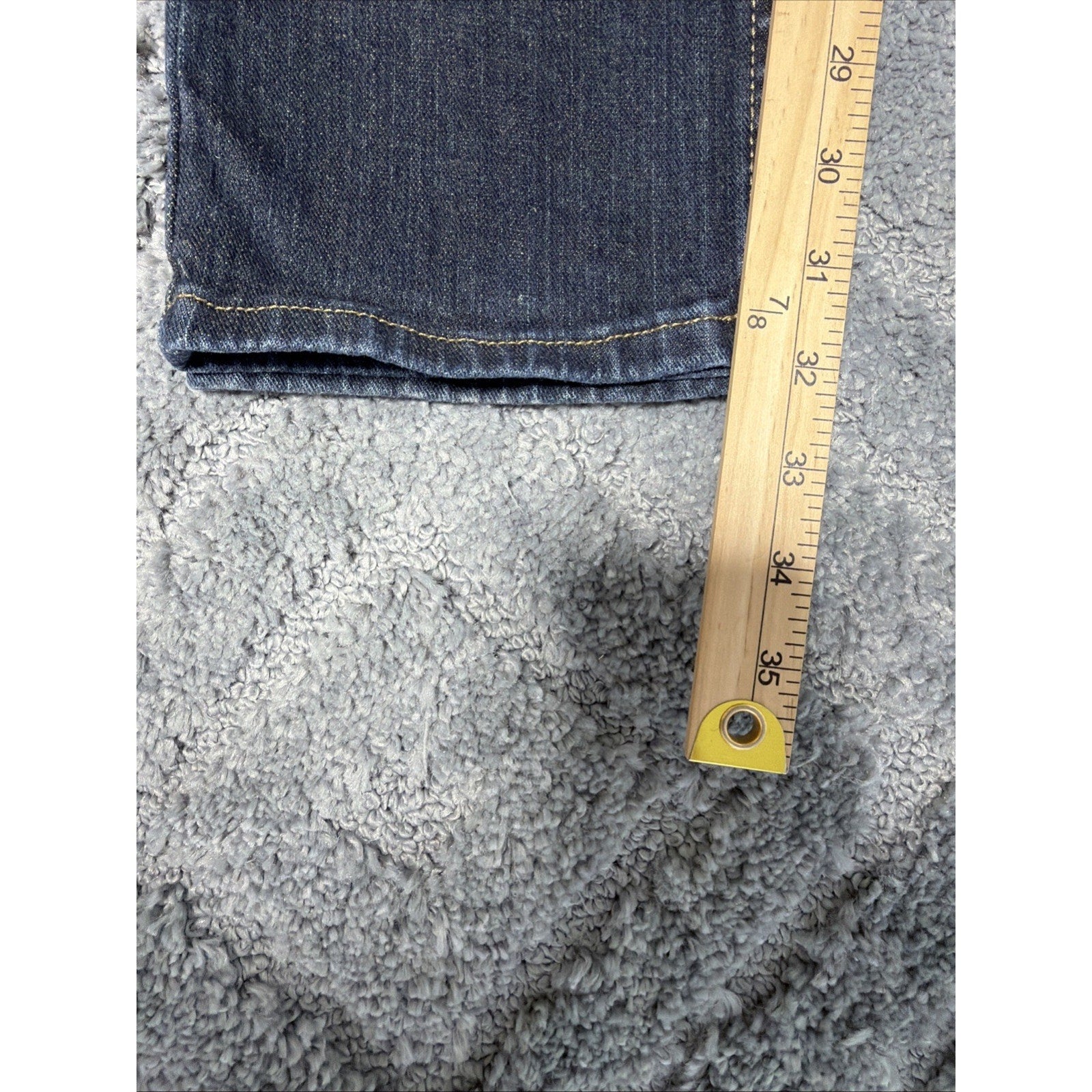 Free World Size 33 Dark Blue Denim Skinny Fit Jeans Men's Messenger