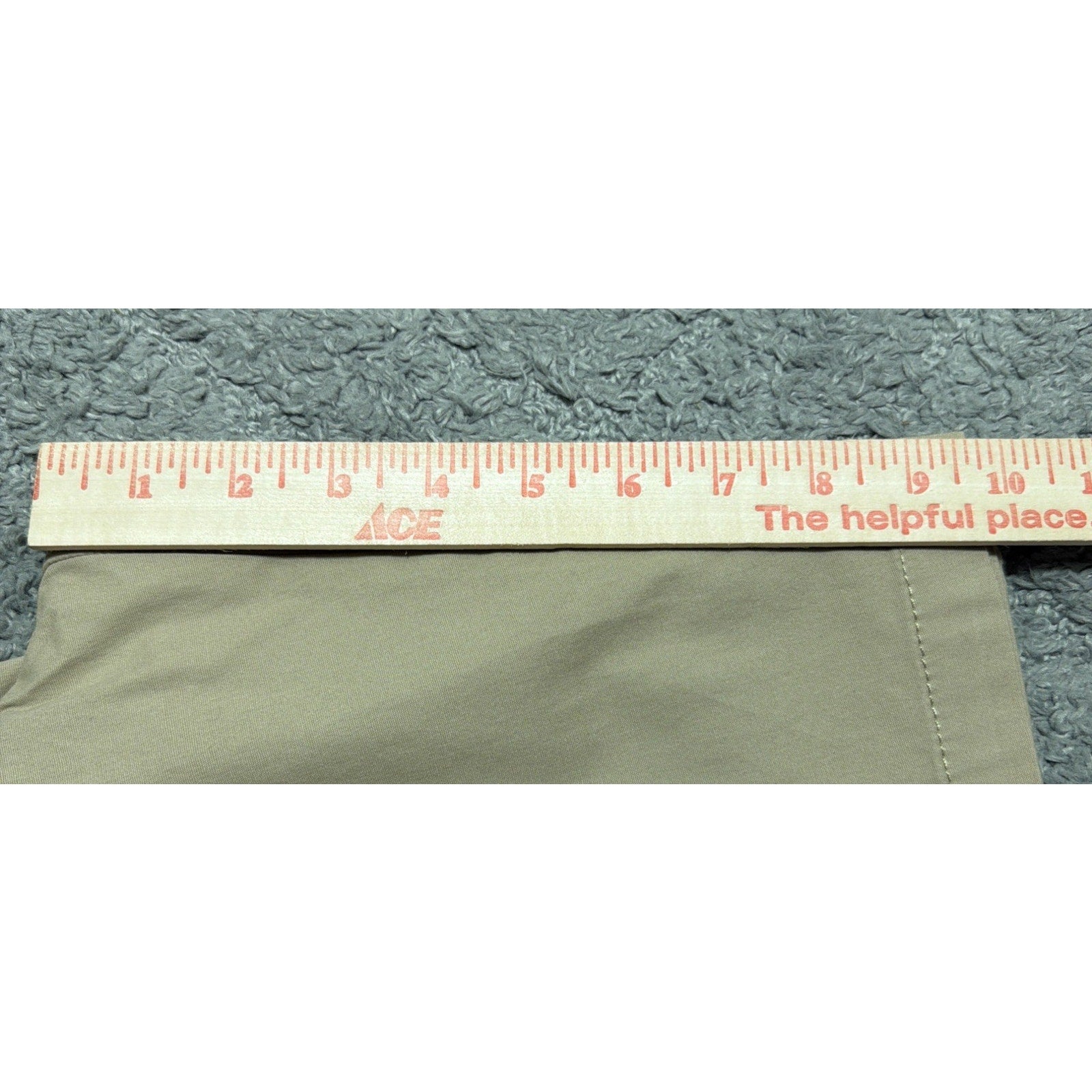 Magellan Outdoors Shorts Men 42W Khaki Flat Front Chino NWT Outdoor Casual Golf