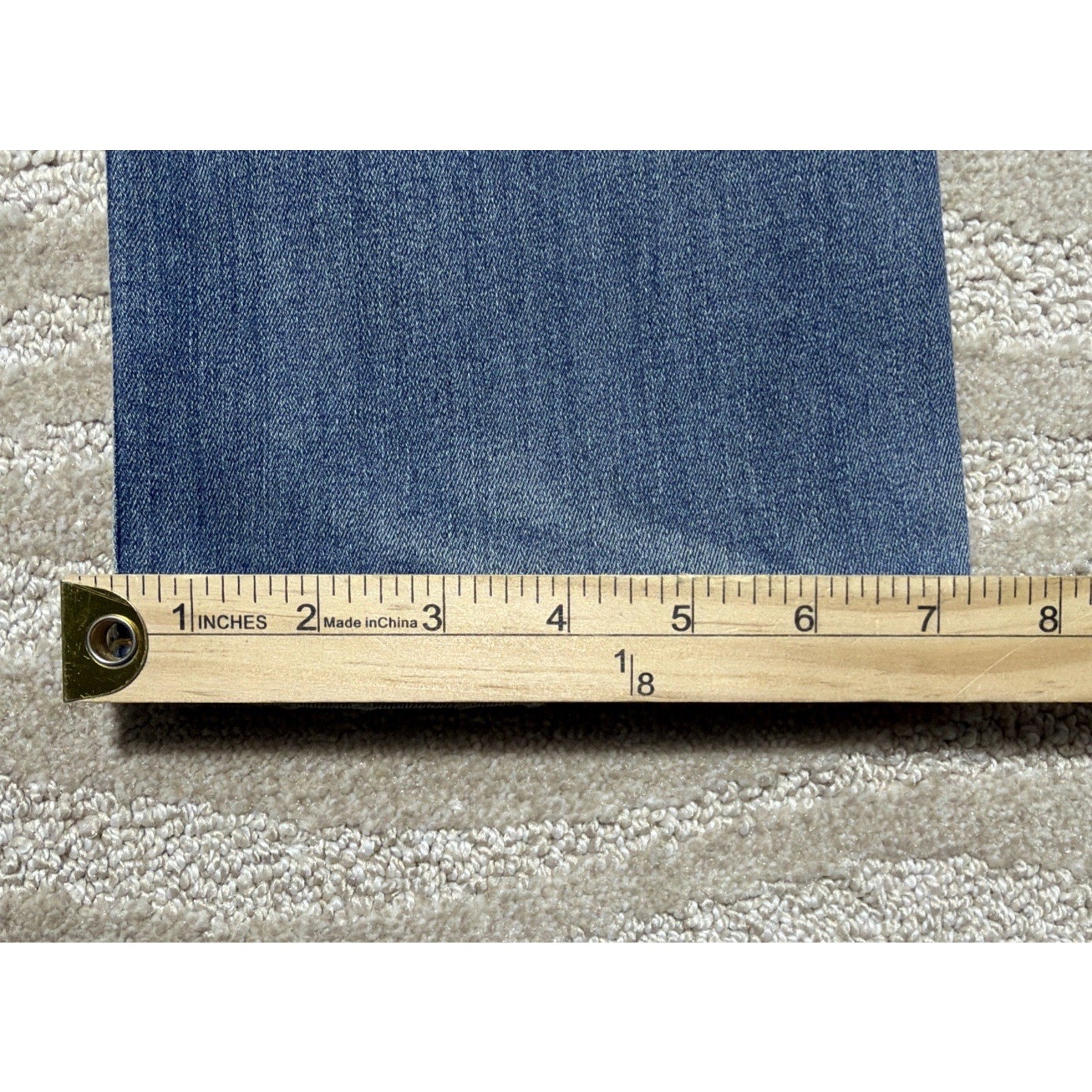 Express Jeans Womens 4R Barely Boot Mid Rise Distressed Denim Stretch New 28x33