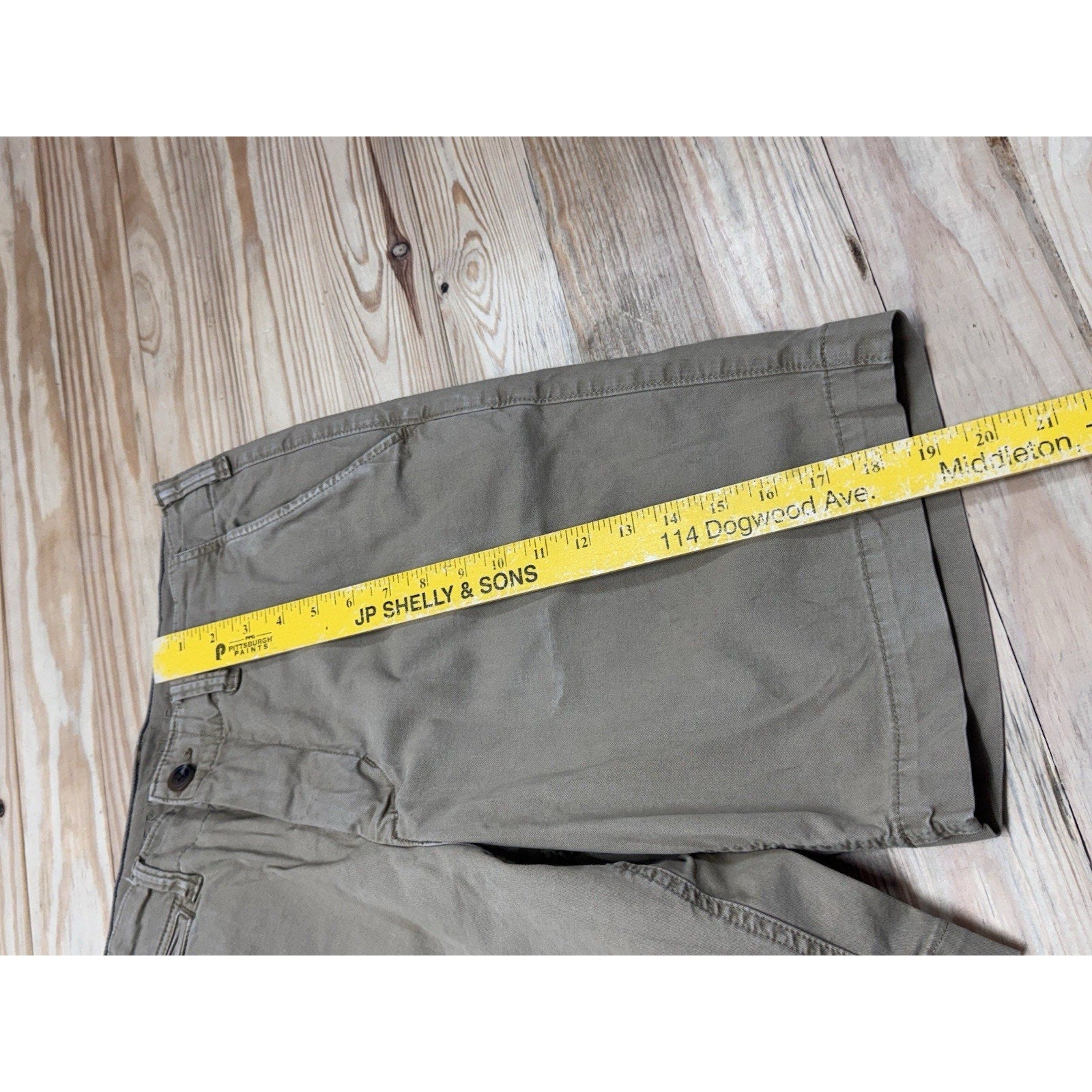 AE AMERICAN EAGLE CLASSIC Khaki CASUAL COTTON Stretch SHORTS MENS SIZE 31 x 10
