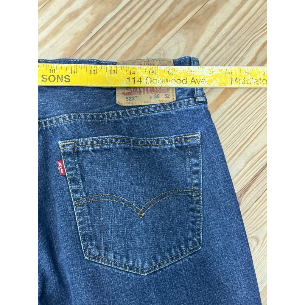 Levis 527 Jeans Mens 36 x 32 Blue Straight Boot Cut Casual Workwear Denim Adult