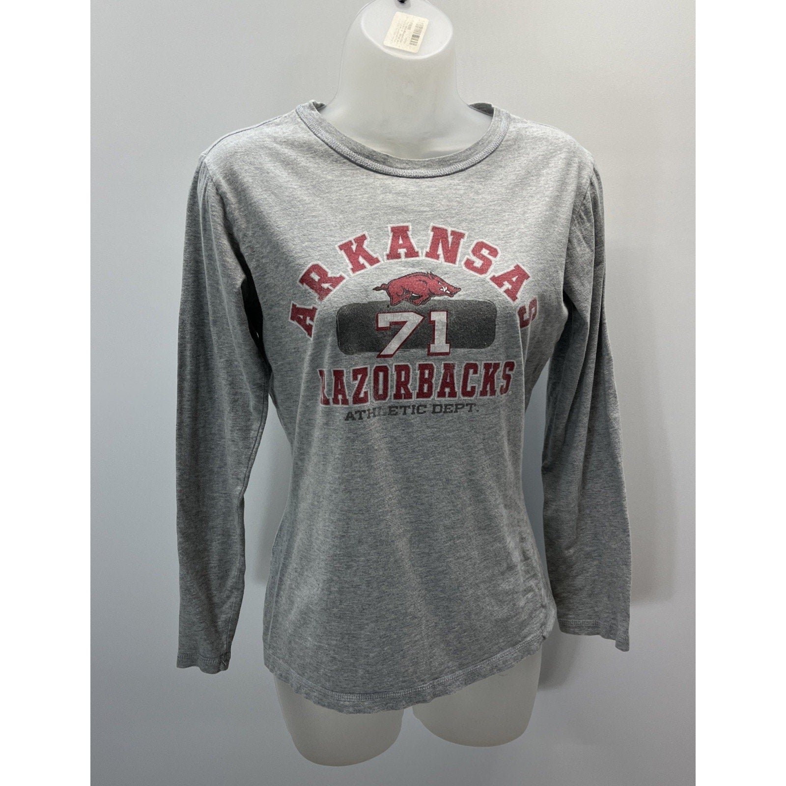 J. America Women’s Gray Longsleeve Arkansas Razorback Shirt Size Medium