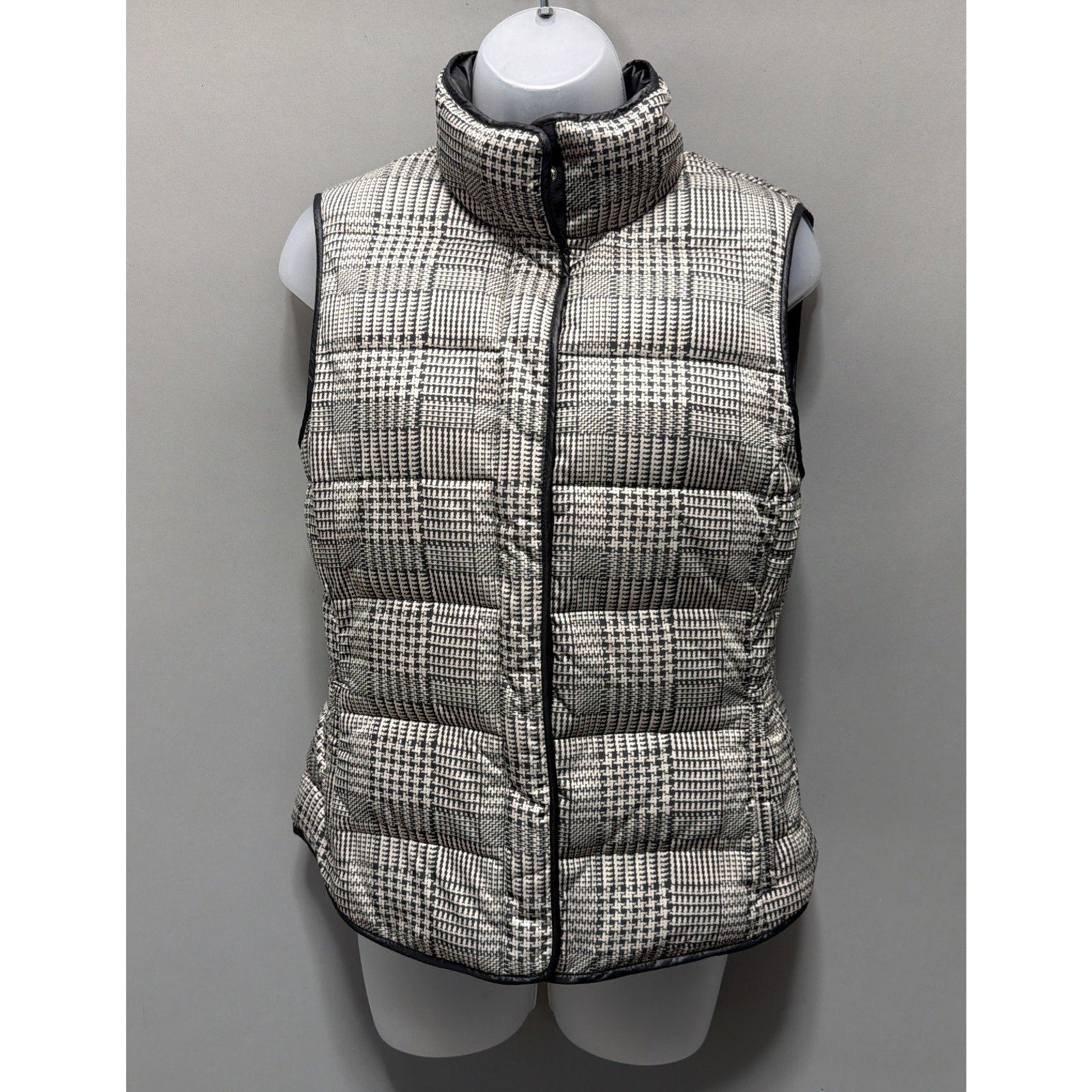 Banana Republic Womens XS Vest Houndstooth Plaid Down Insulated Puffer Jacket