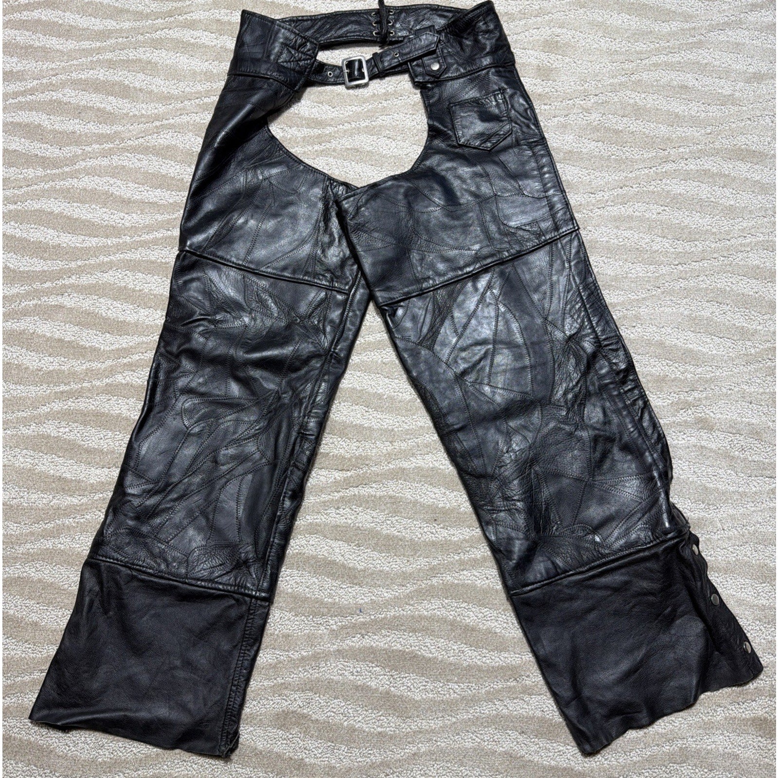 DIAMOND PLATE BUFFALO 100% LEATHER BIKER CHAPS - X LARGE