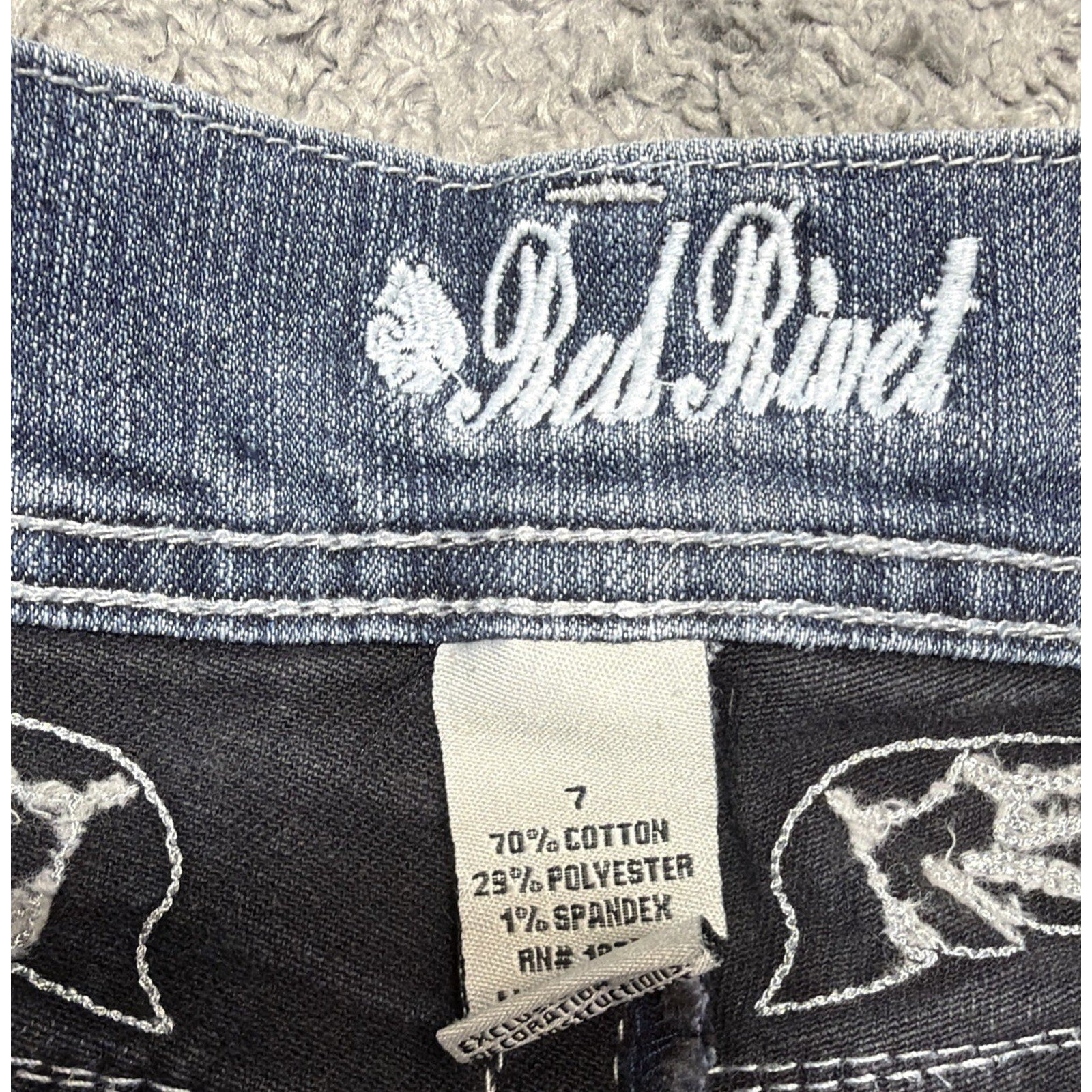 Red Rivet Jeans Women 7 Medium Wash Embellished Bootcut Stretch Low Rise Western