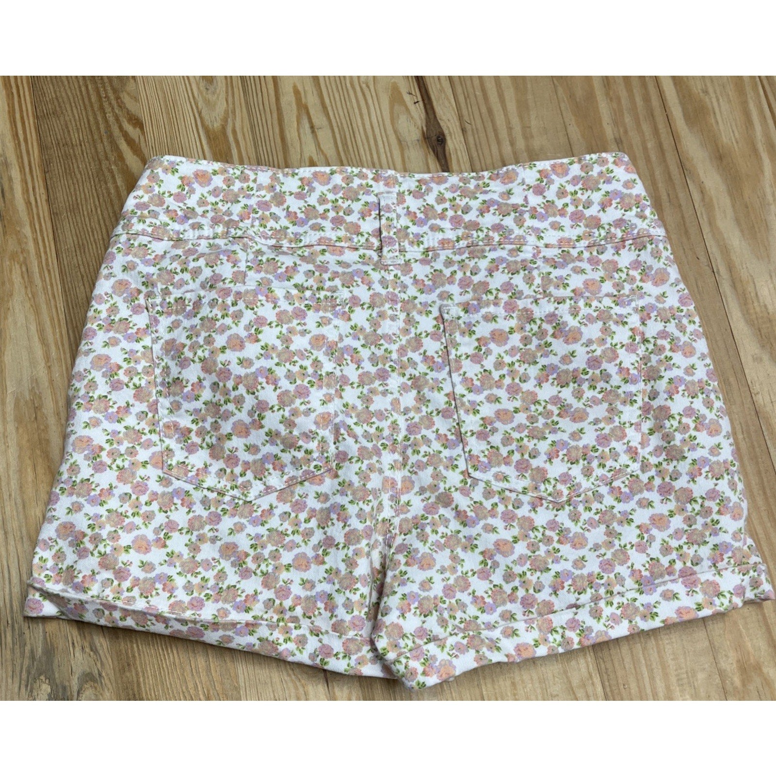 No Boundaries Corset Shorts White Pink Flowers High Rise Women's Size 11