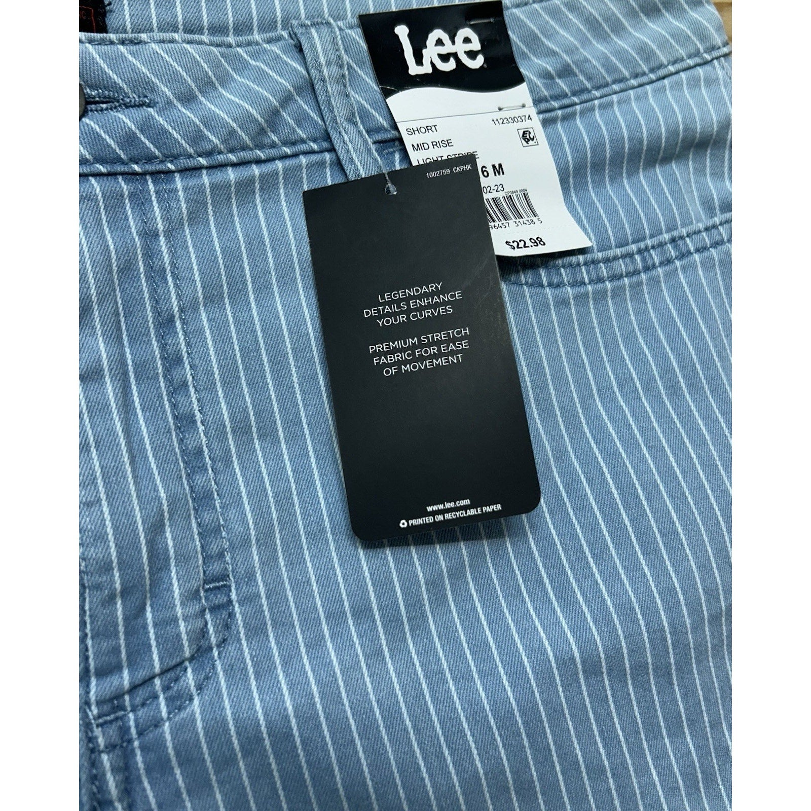 Riders By Lee Women SZ16M Stretch Mid Rise Denim New W/Tag Short- Summer Casual.