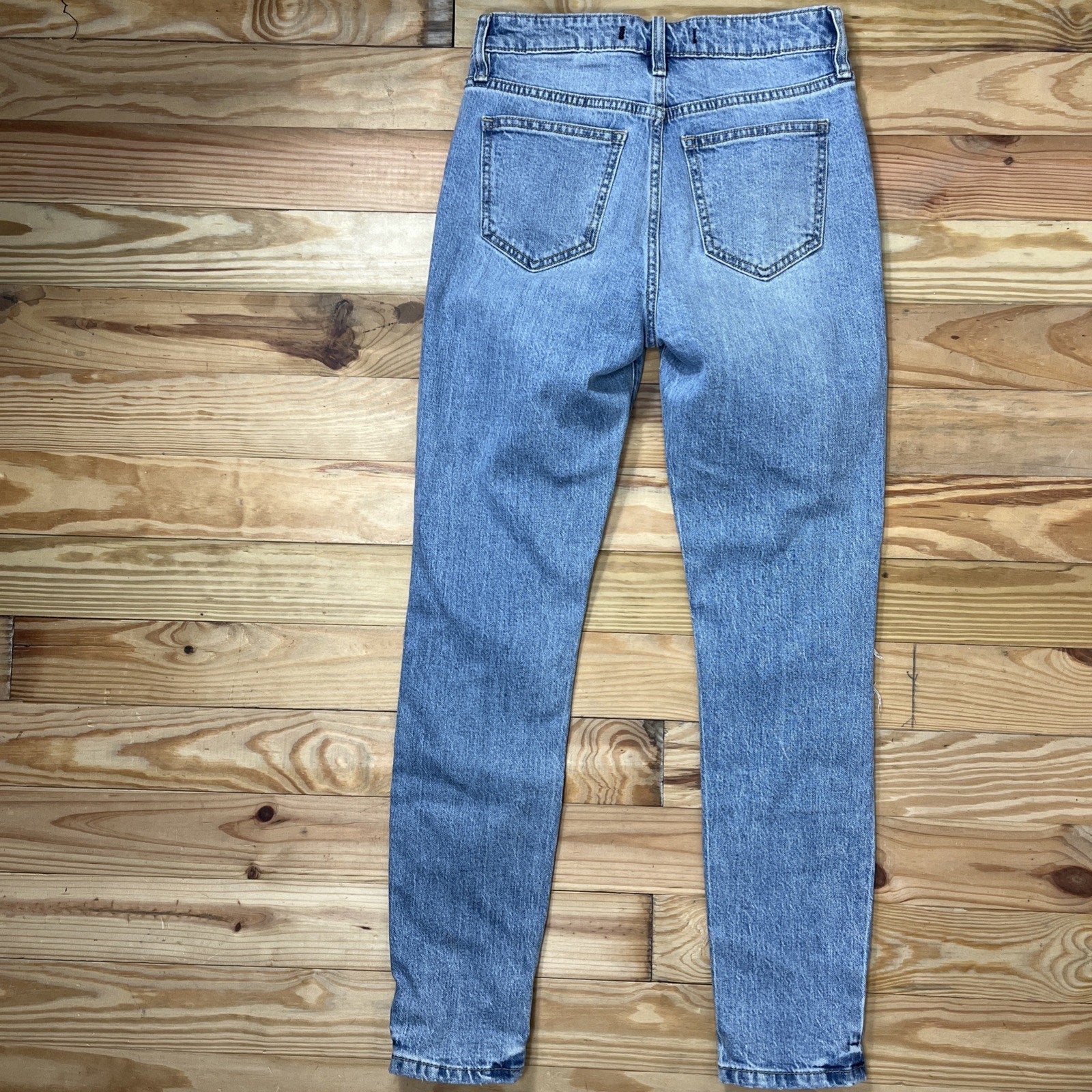 Eunina Tobi Women's Size 1 Super High Rise Distressed Ankle Mom Jeans 27x28.5