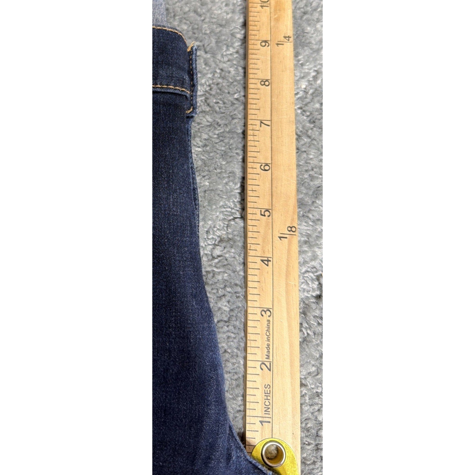 7 FOR ALL MANKIND THE SKINNY Women Size 24 Denim Blue Jeans