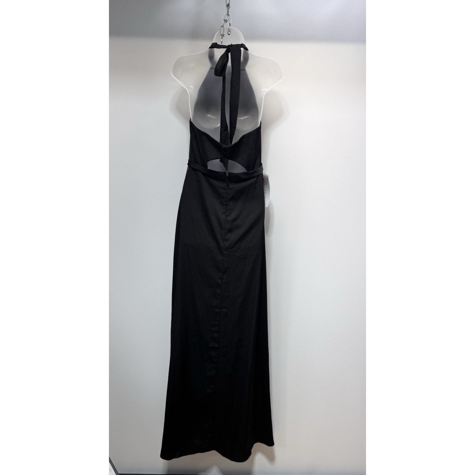 Azazie Black Bridesmaid satin Halter Sleeveless dress Black NWT Women’s Size 10A