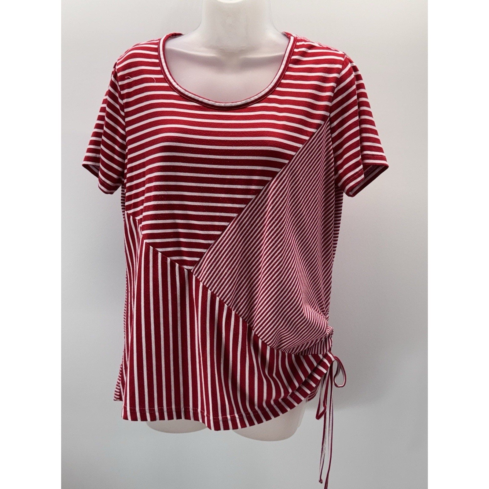 Sag Harbor Stretch Knit Top Red & White Stripe Women’s Petite Large