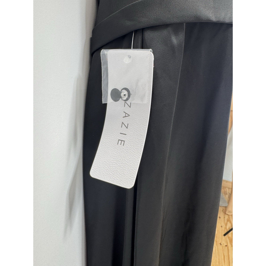 Azazie Black Bridesmaid satin Halter Sleeveless dress Black NWT Women’s Size 10A