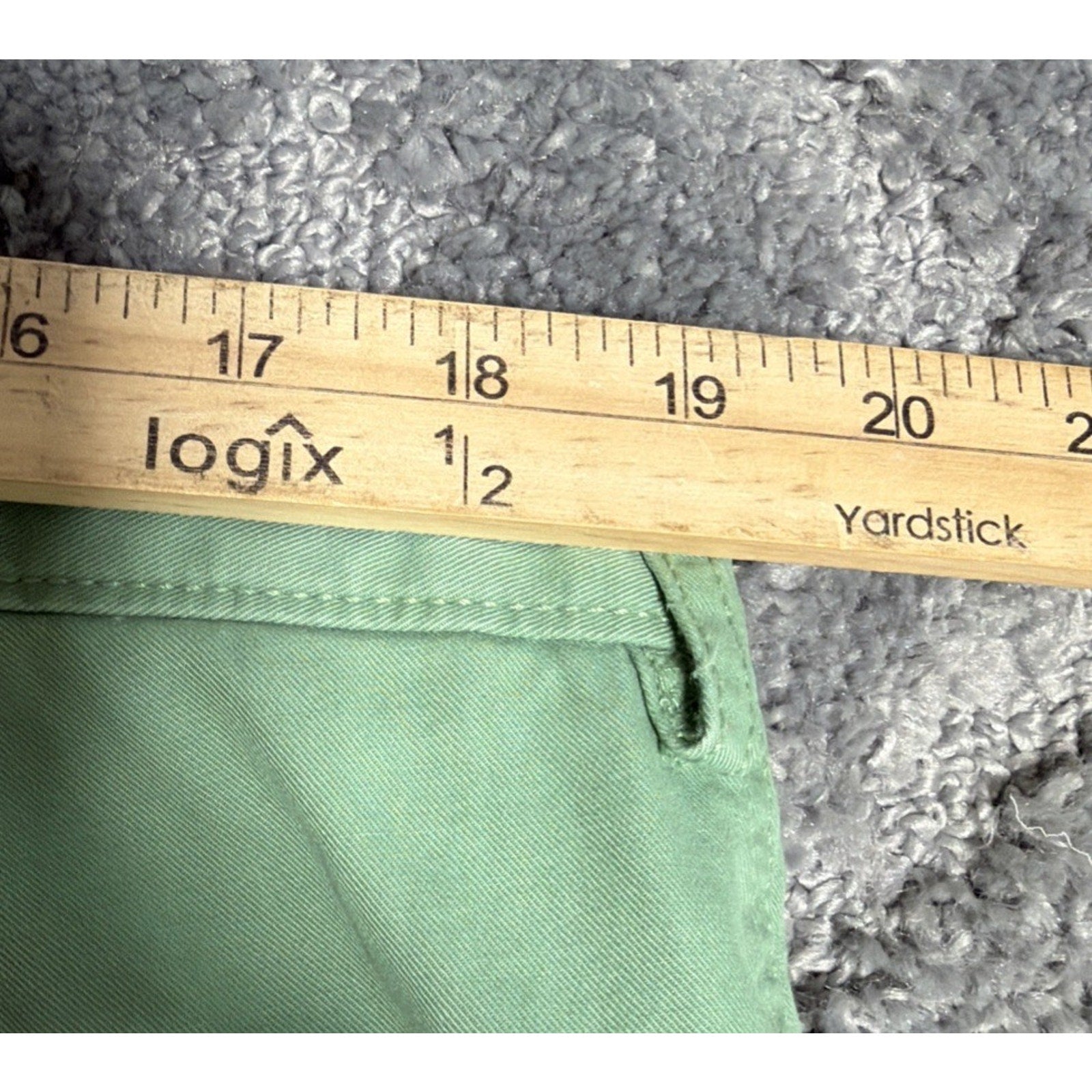 Cremieux Classic Stretch Cut Off Shorts Green Size 38 Preppy Casual