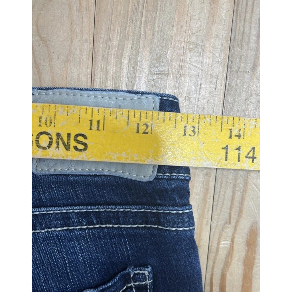 Silver Suki Capri Jeans Womens 26x22.5 Mid Rise Medium Wash