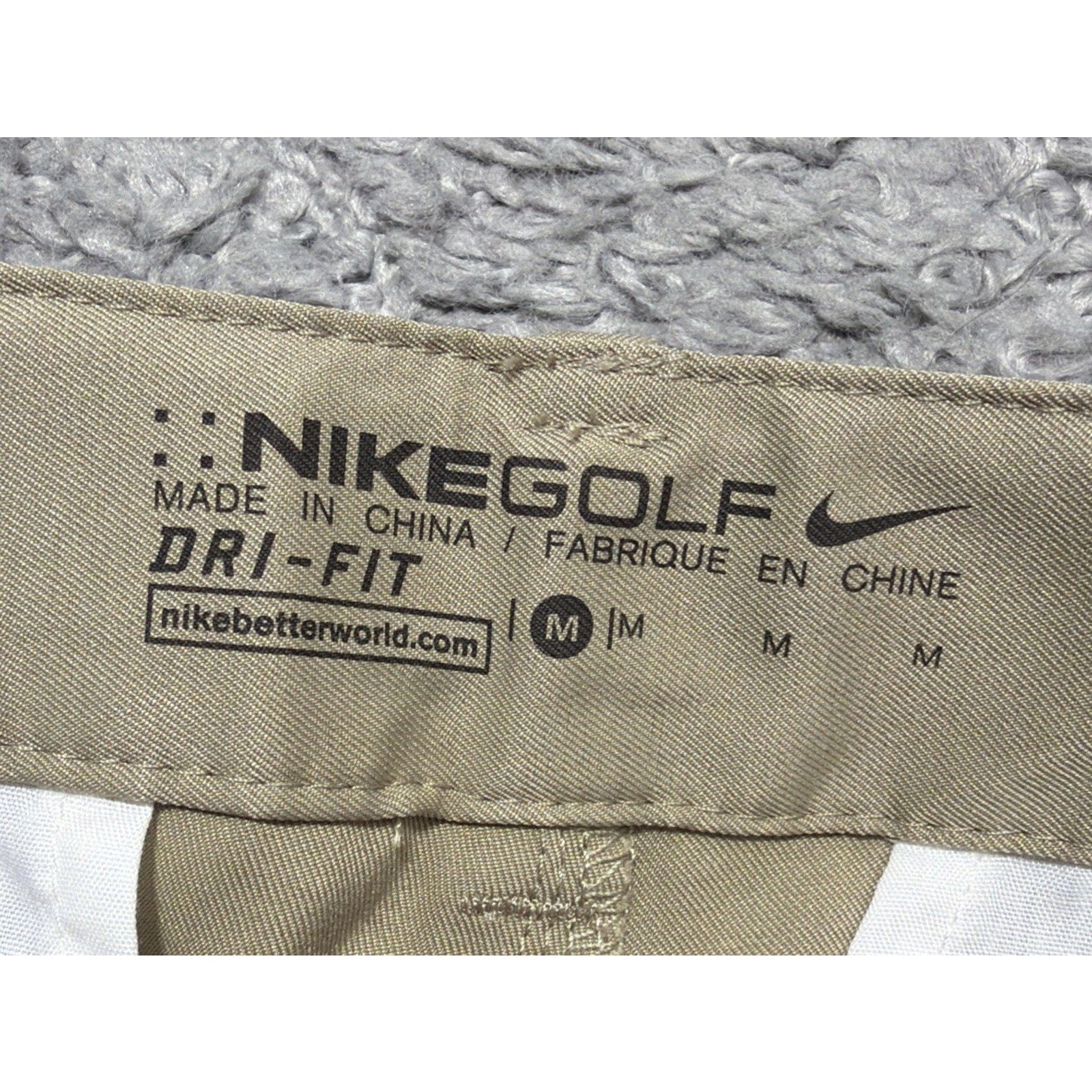 NWT Nike Golf Standard Fit Quick Dry Shorts Pockets Boys Youth size M