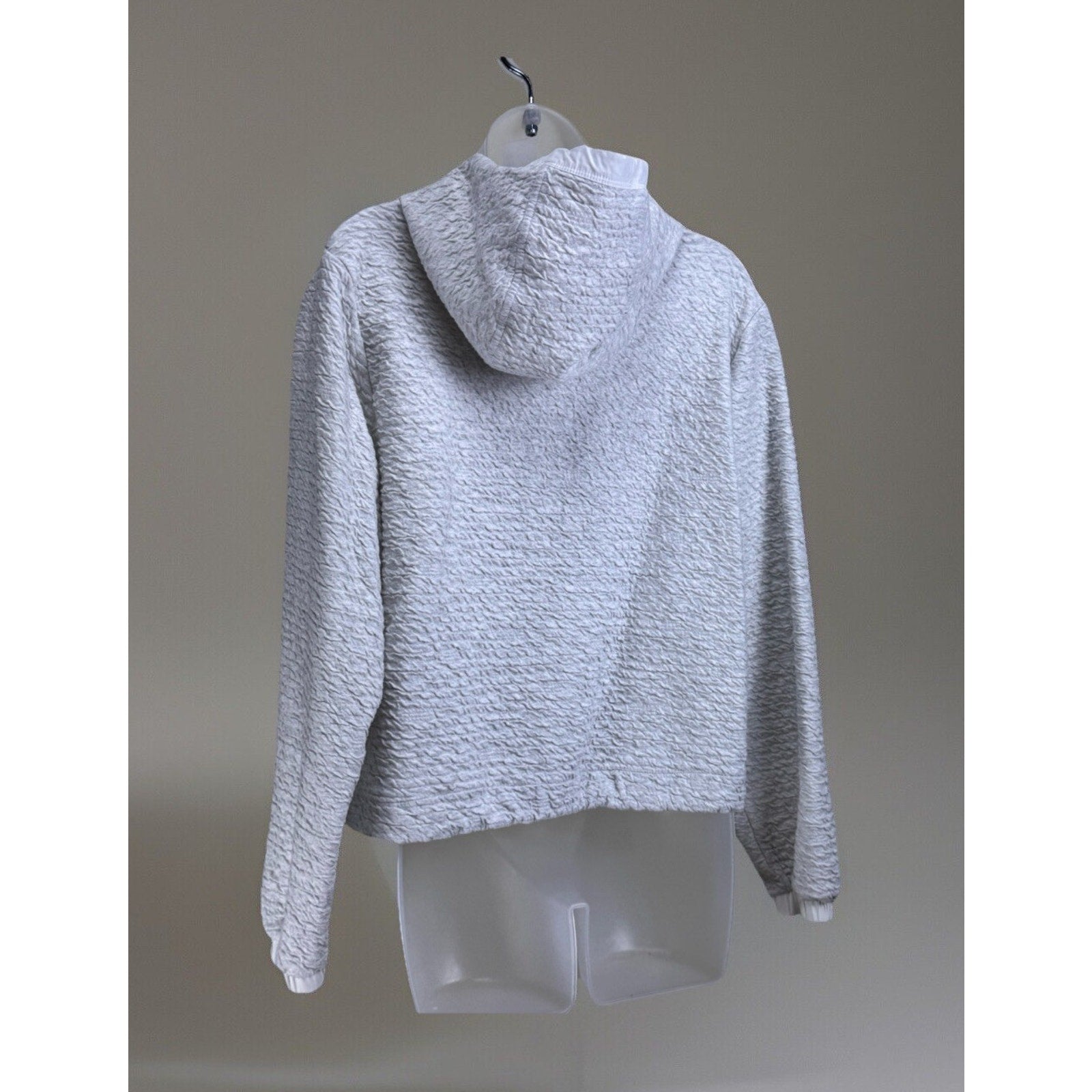 Mono B Women's Size Medium Textured White Lightweight Long Sleeve Hoodie Zipper