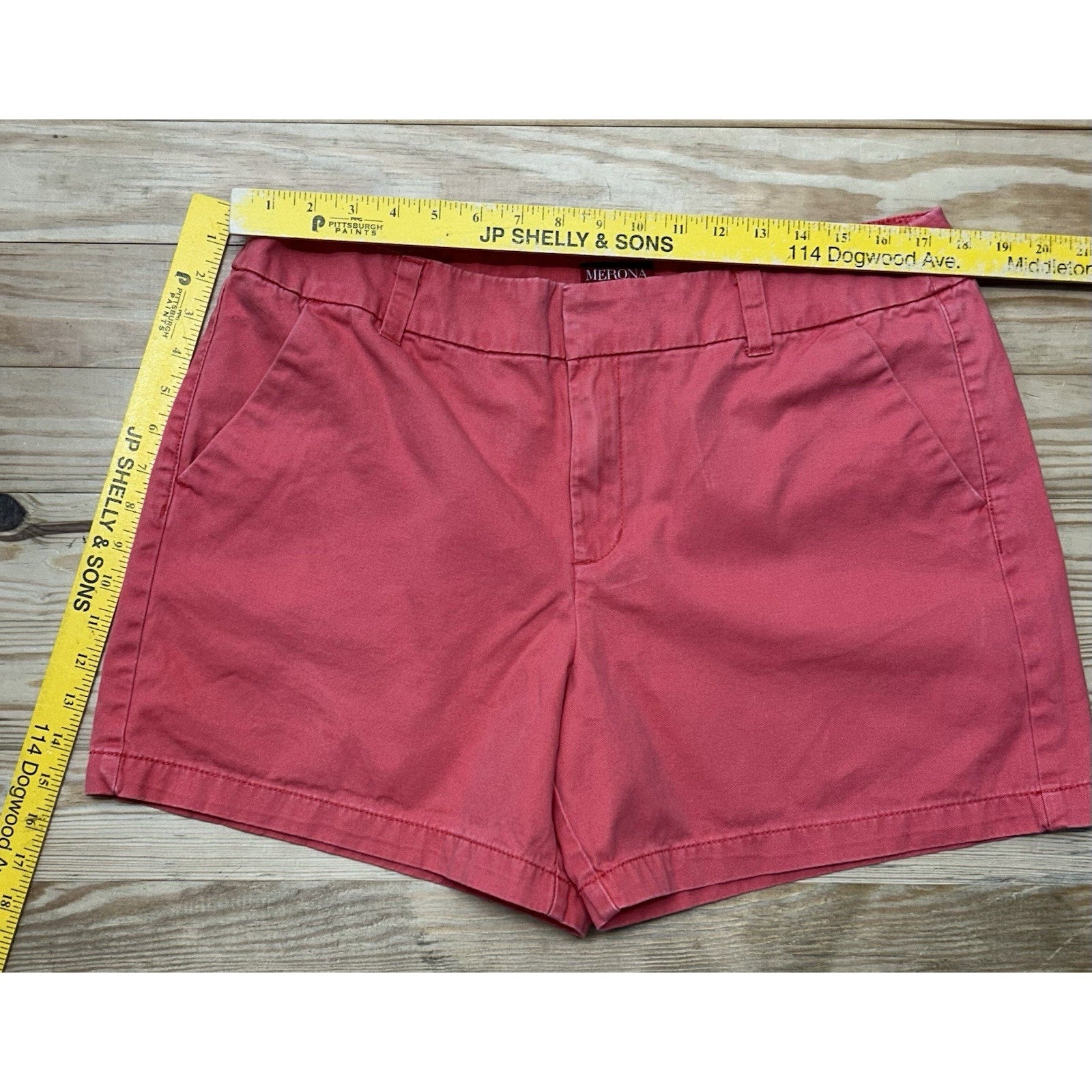 Merona Womens Shorts 14 Chino Pockets Actual Size 35x15 Inseam 5” Coral Colored
