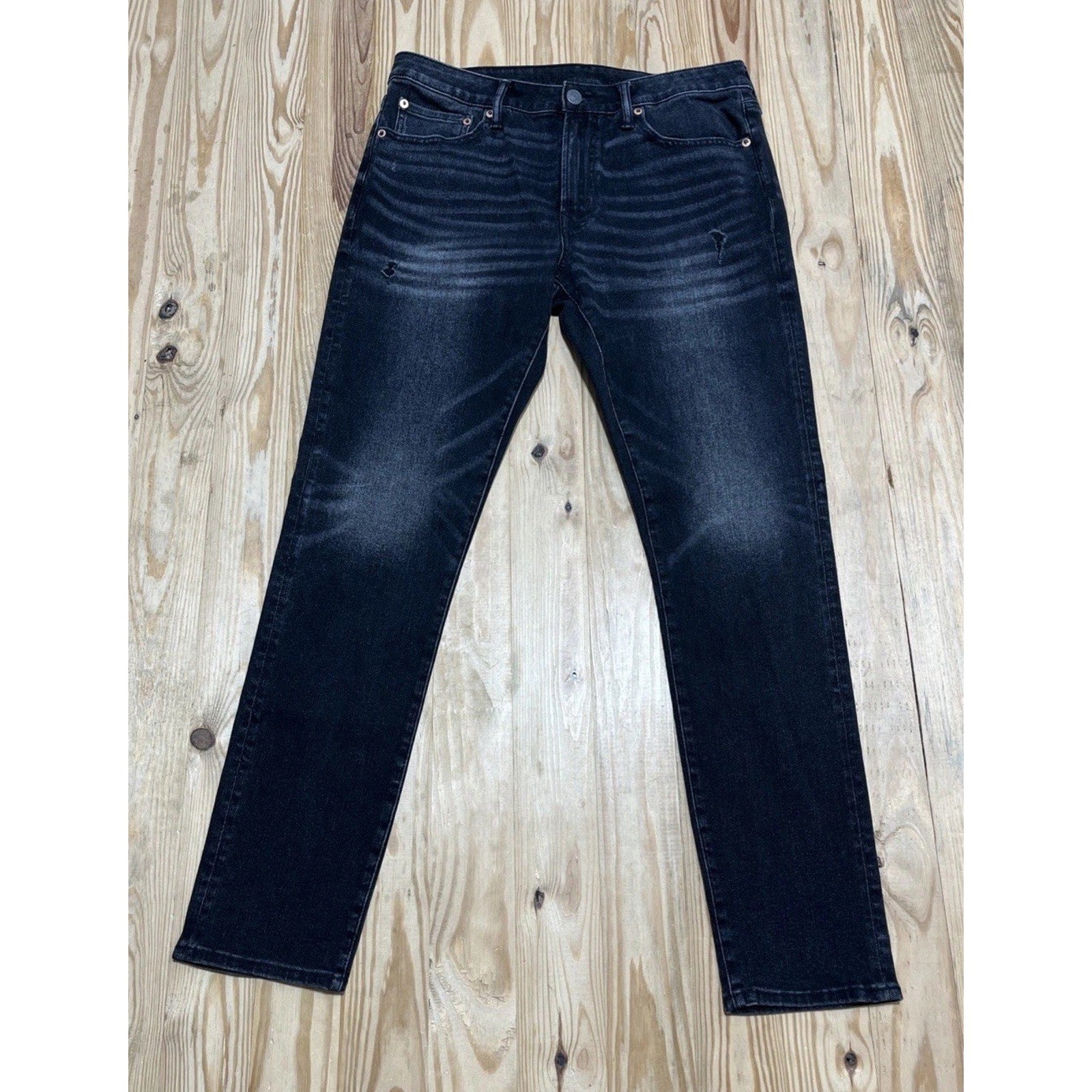 American Eagle ATHLETIC SKINNY Jeans Men’s 33x32 Black Wash Denim Airflex 360