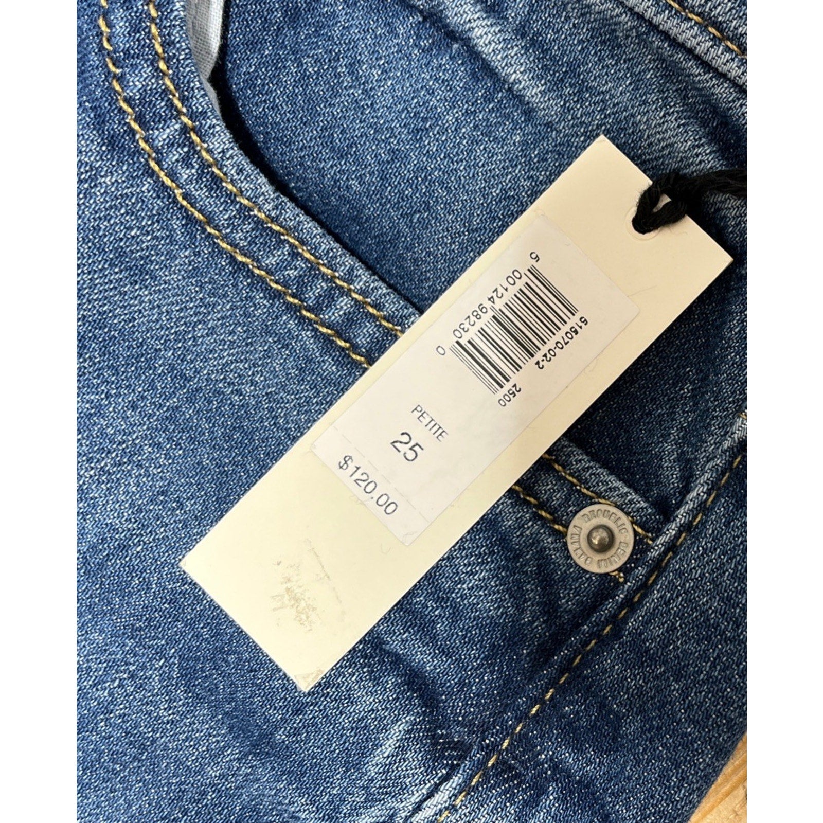 NWT Banana Republic High Rise Relaxed Flare Jeans, Women’s Stretch Size 25 P