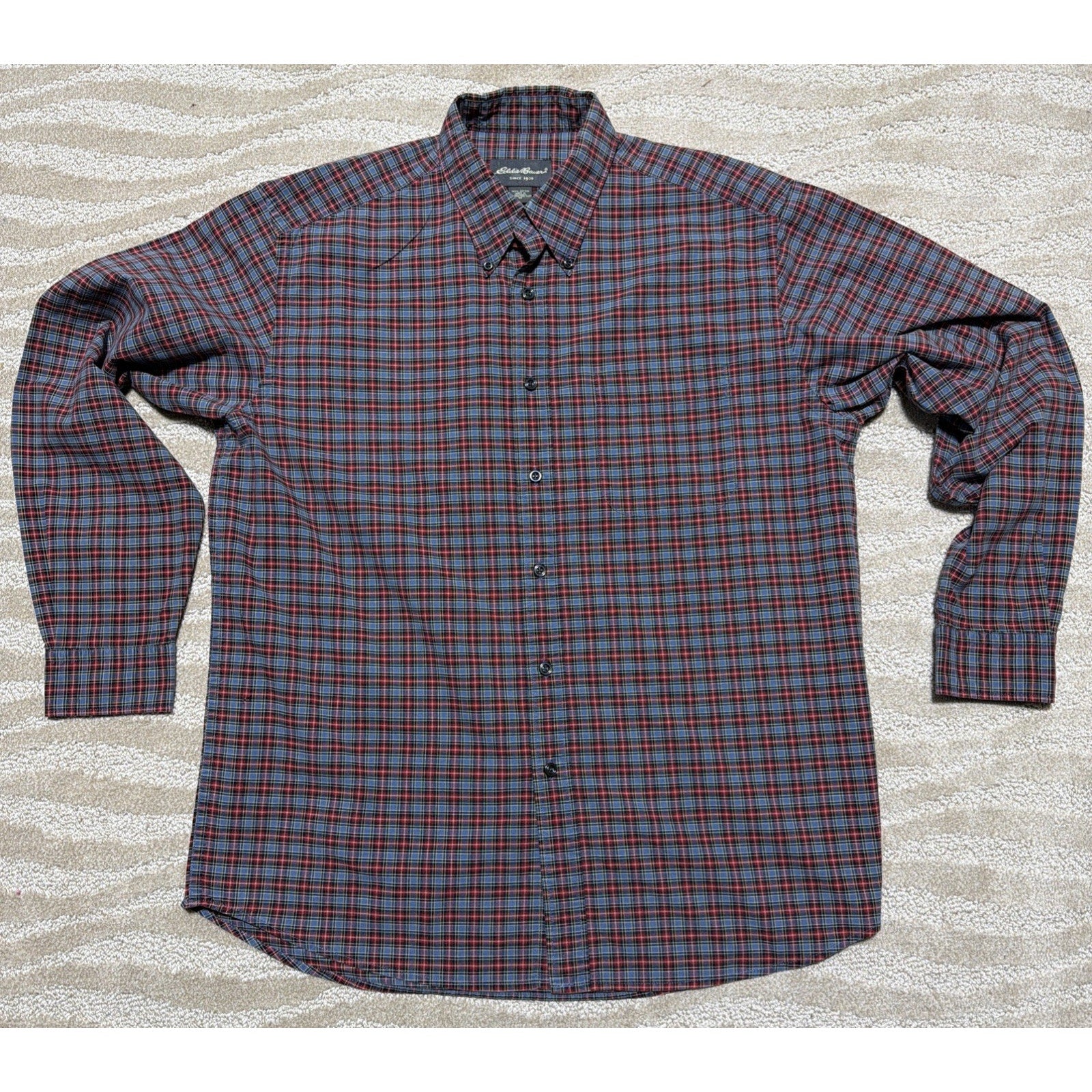 100% Cotton M Eddie Bauer Shirt Men's Button Up Red Blue Plaid Long Sleeve
