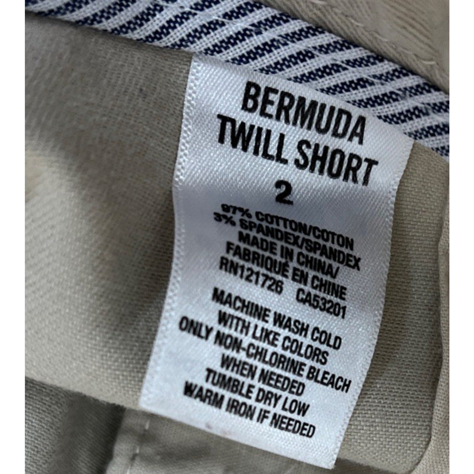 Aeropostale Bermuda Shorts Twill Womens Size 2 Khaki