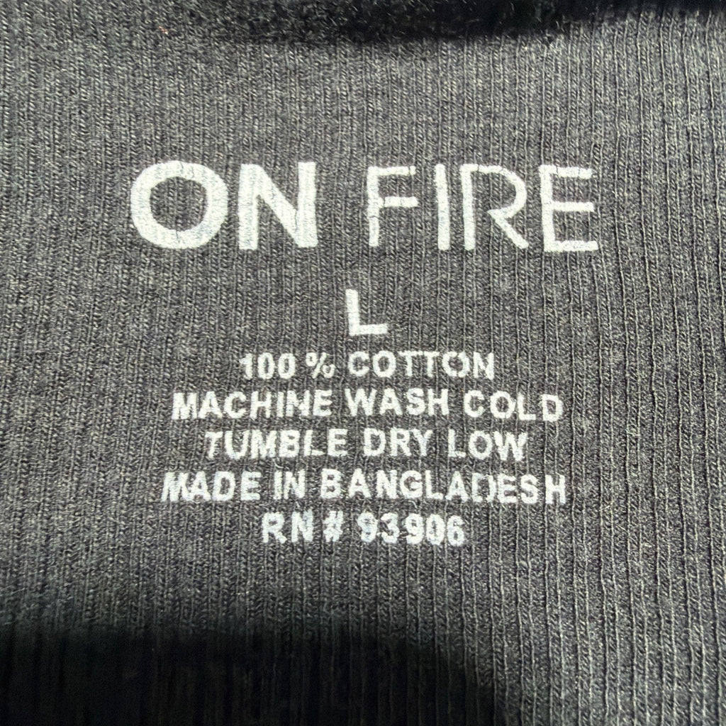 On Fire Women’s Dream New York Bear Graphic Crop Ribbed Tee – Size L Cotton