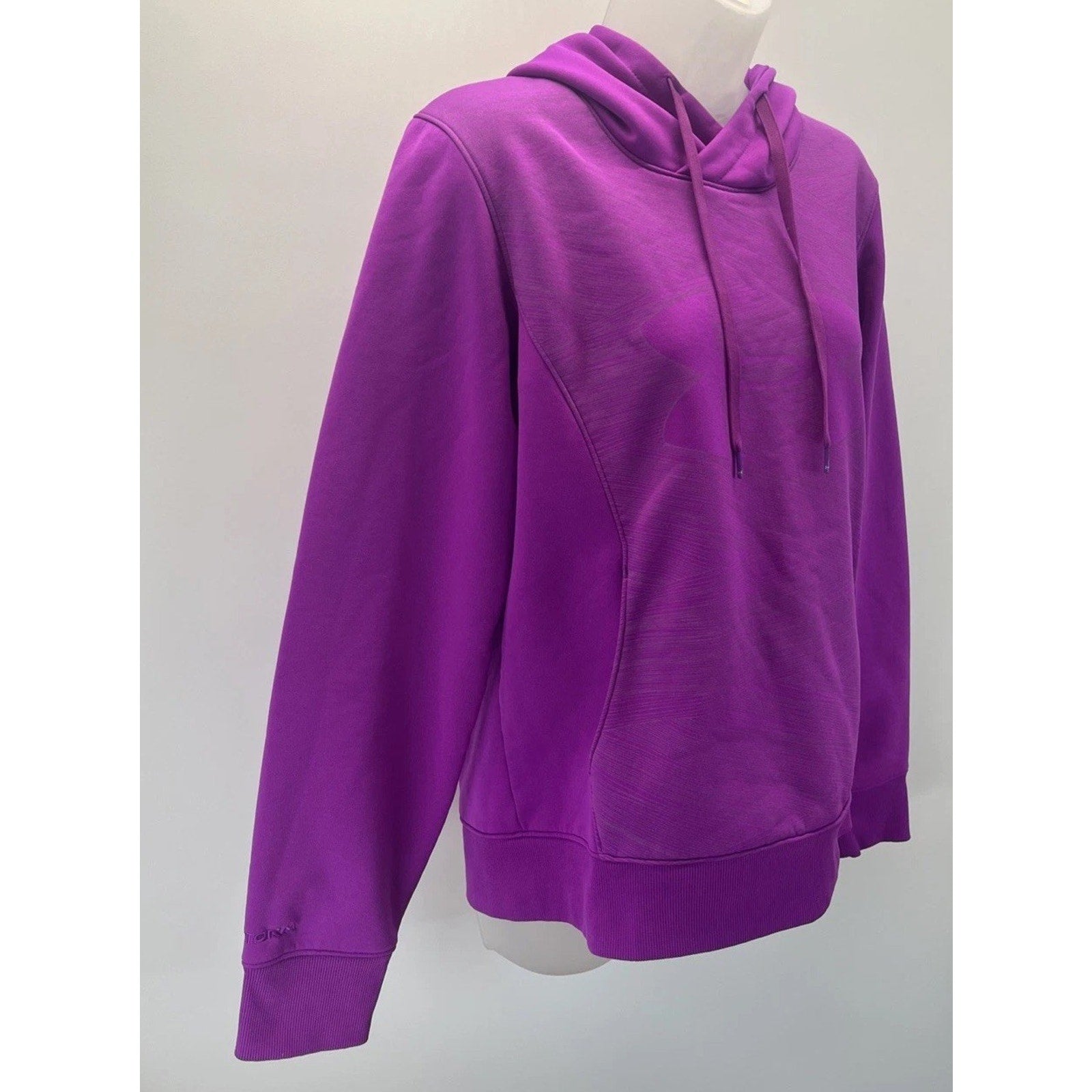 Under Armour Storm Cold Gear Womens Large Semi-Fitted Purple Pullover Hoodie