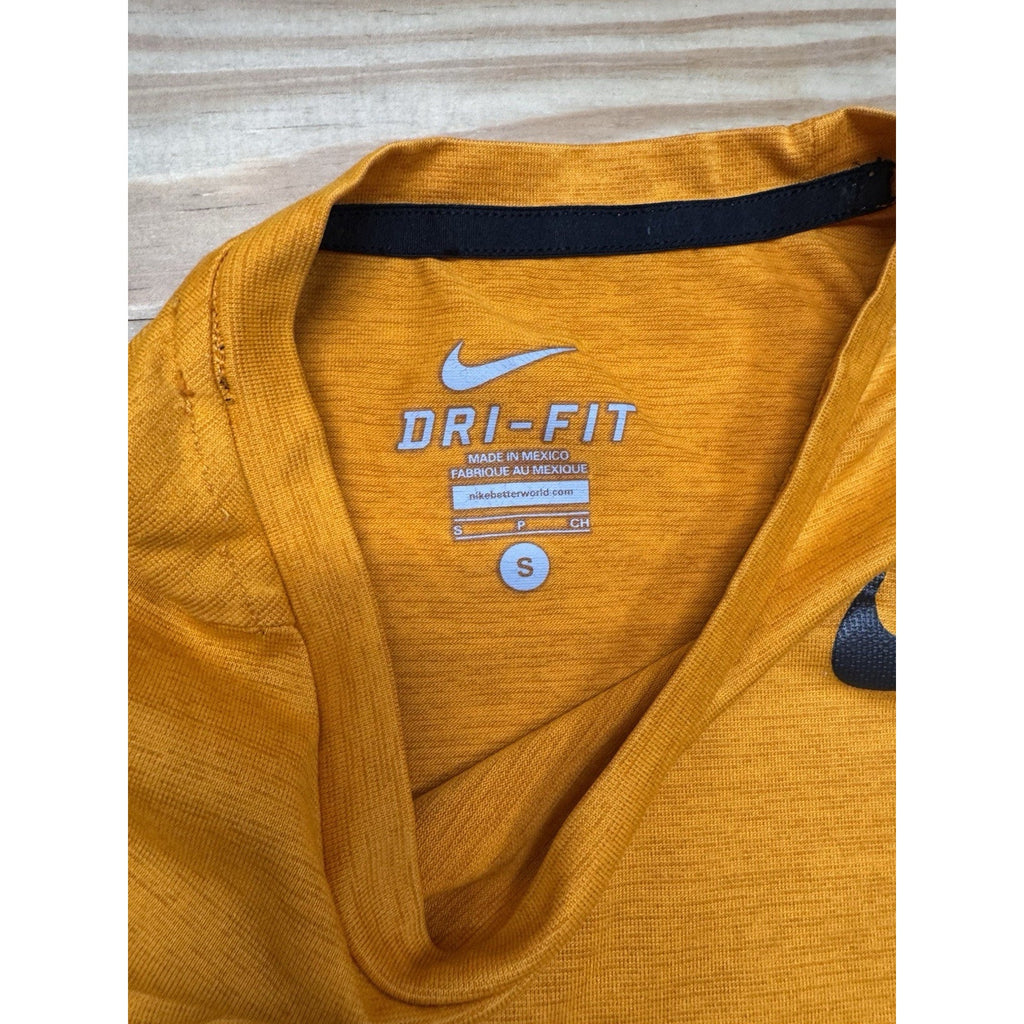 Nike Dri-fit Orange T-shirt Logo Men’s Size Small Nikebetterworld