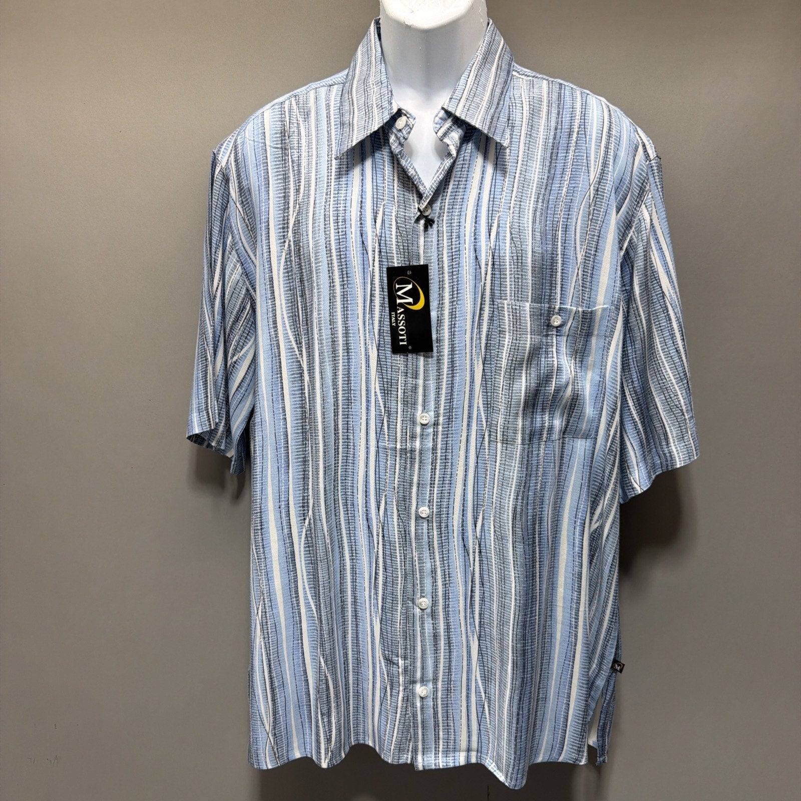 Massoti Italy Men’s XL NWT Blue Striped Viscose Button Front Resort Shirt Casual