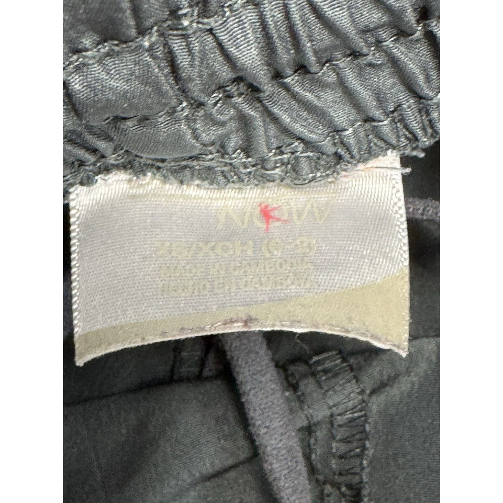 WOMEN'S DANSKIN NOW DARK GRAY SHORTS SIZE X-SMALL (0-2)