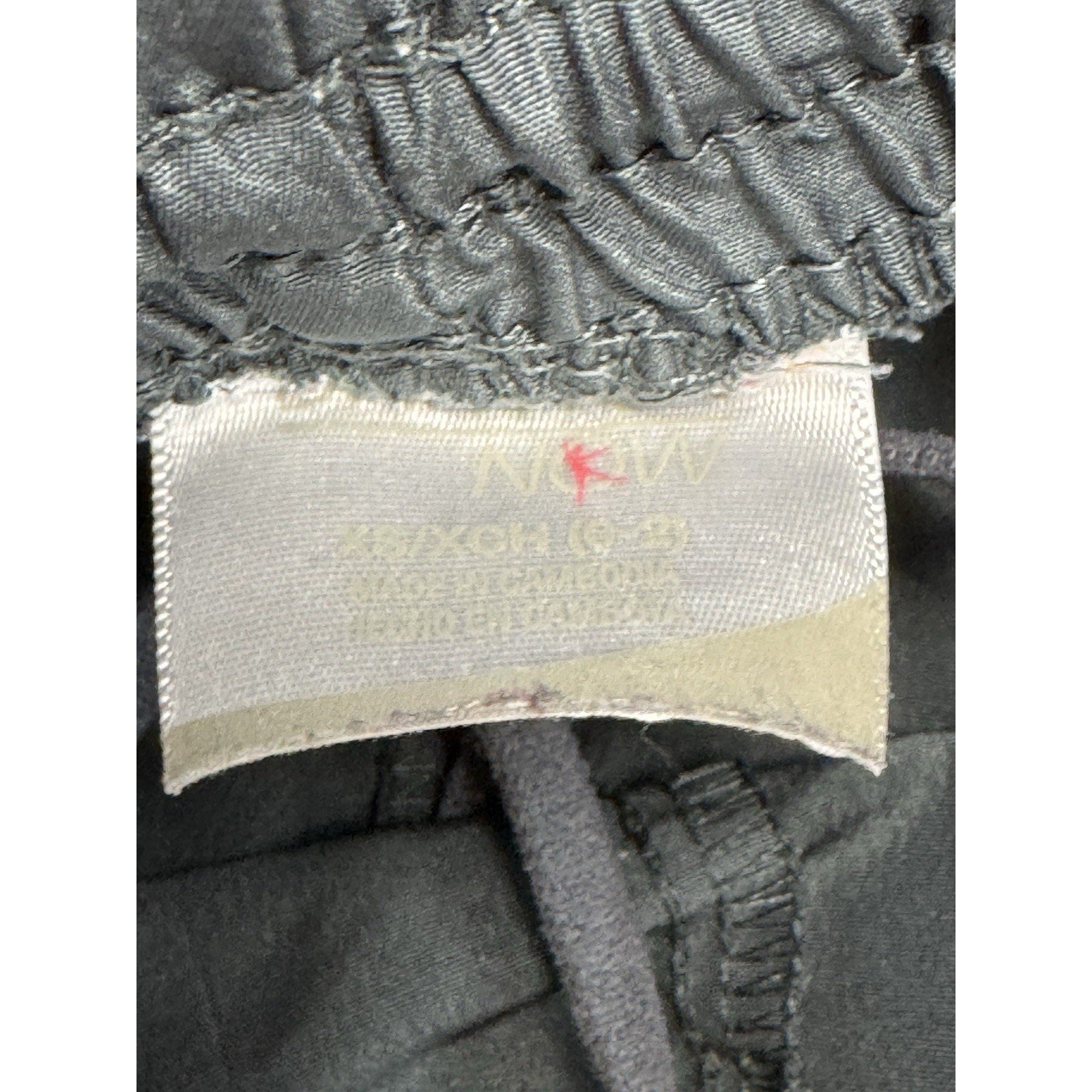 WOMEN'S DANSKIN NOW DARK GRAY SHORTS SIZE X-SMALL (0-2)