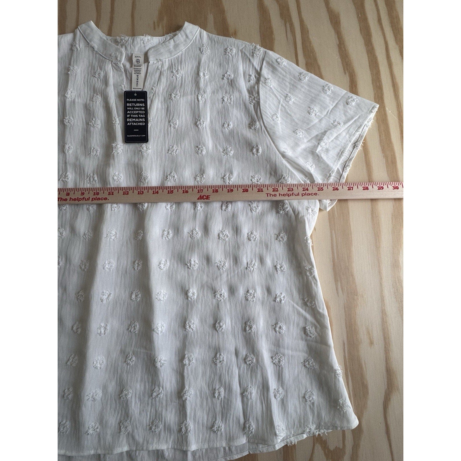 Blooming Jelly Size XXXL White Swiss Dot Embossed Floral Texture New With Tags