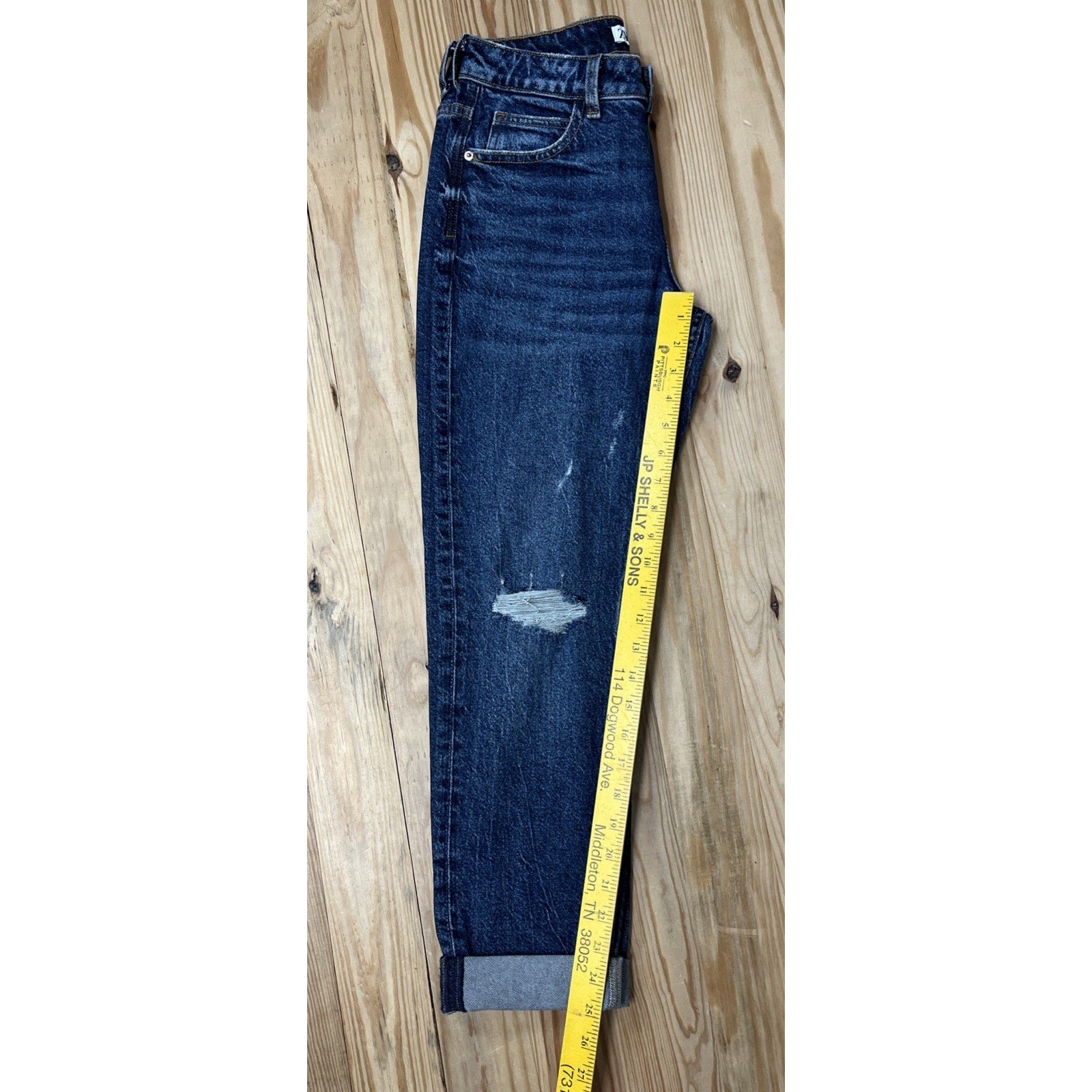 Zara Women’s Relaxed Fit Low Rise Ankle Length Comfort Jeans Size 2